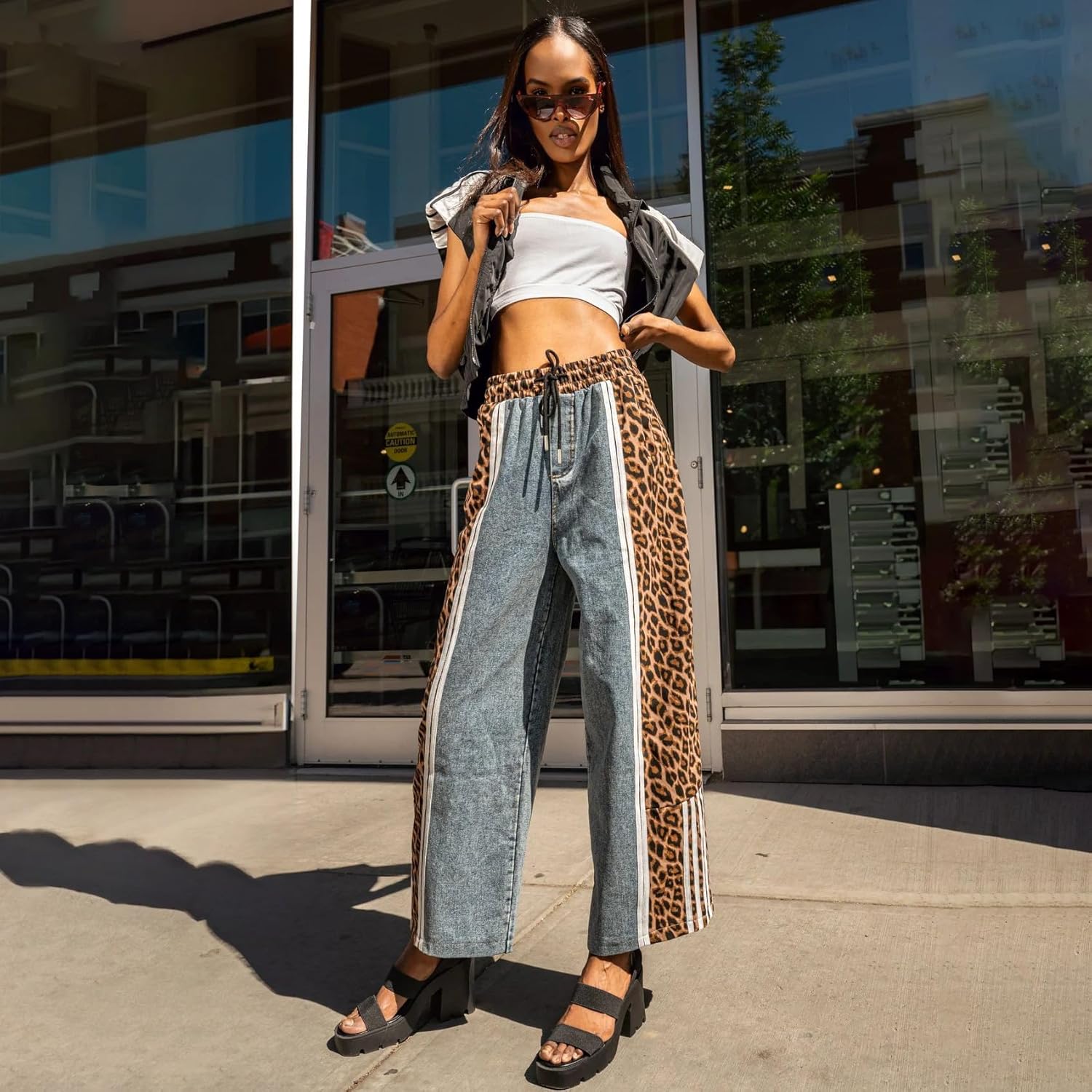 Molilove Women's High Rise Leopard Print Jeans Straight Leg Casual Pants Y2k Streetwear