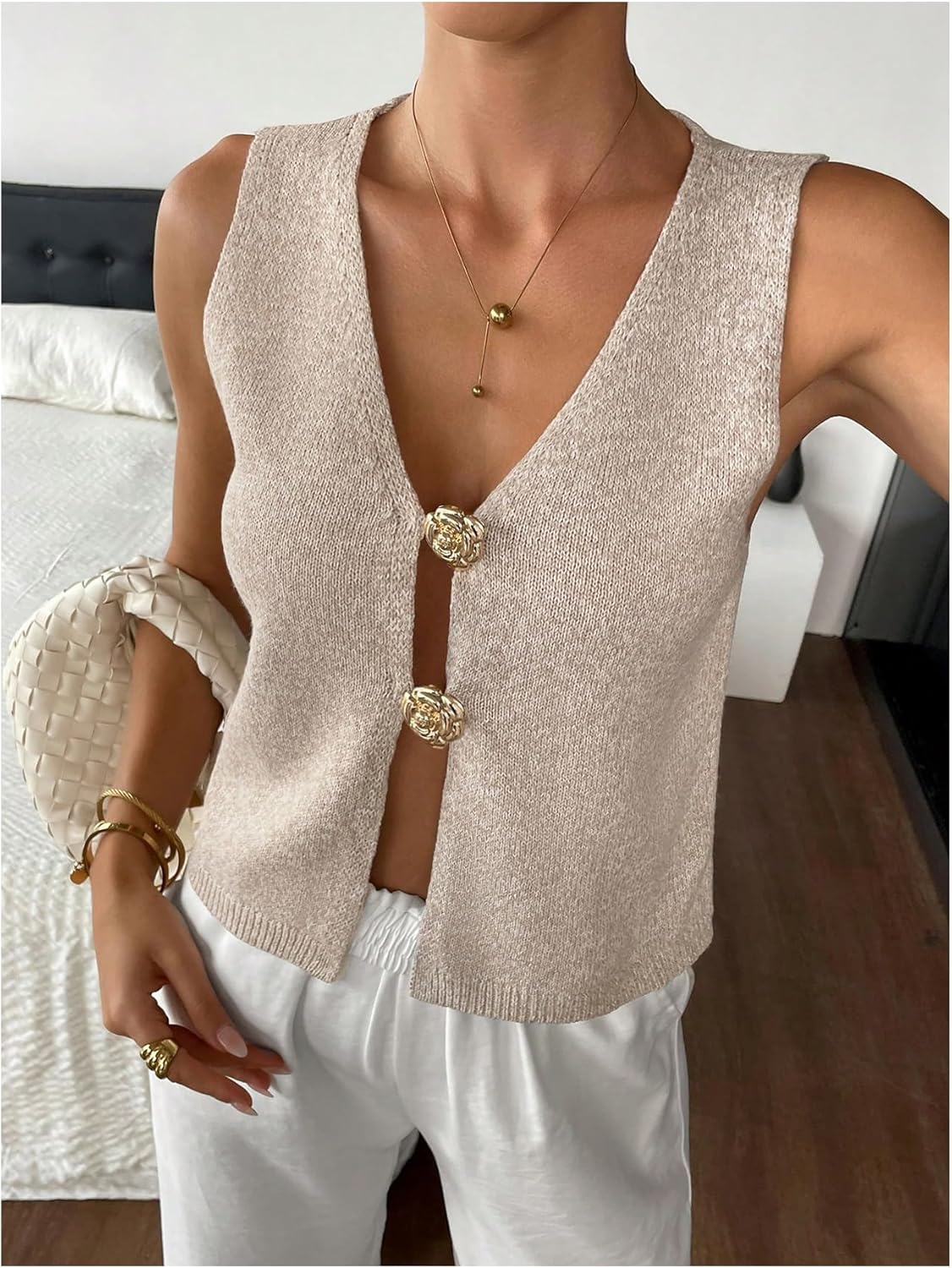 Floerns Women's Floral Metal Button Sweater Vest Sleeveless V Neck Knit Pullover Tops - Image 3