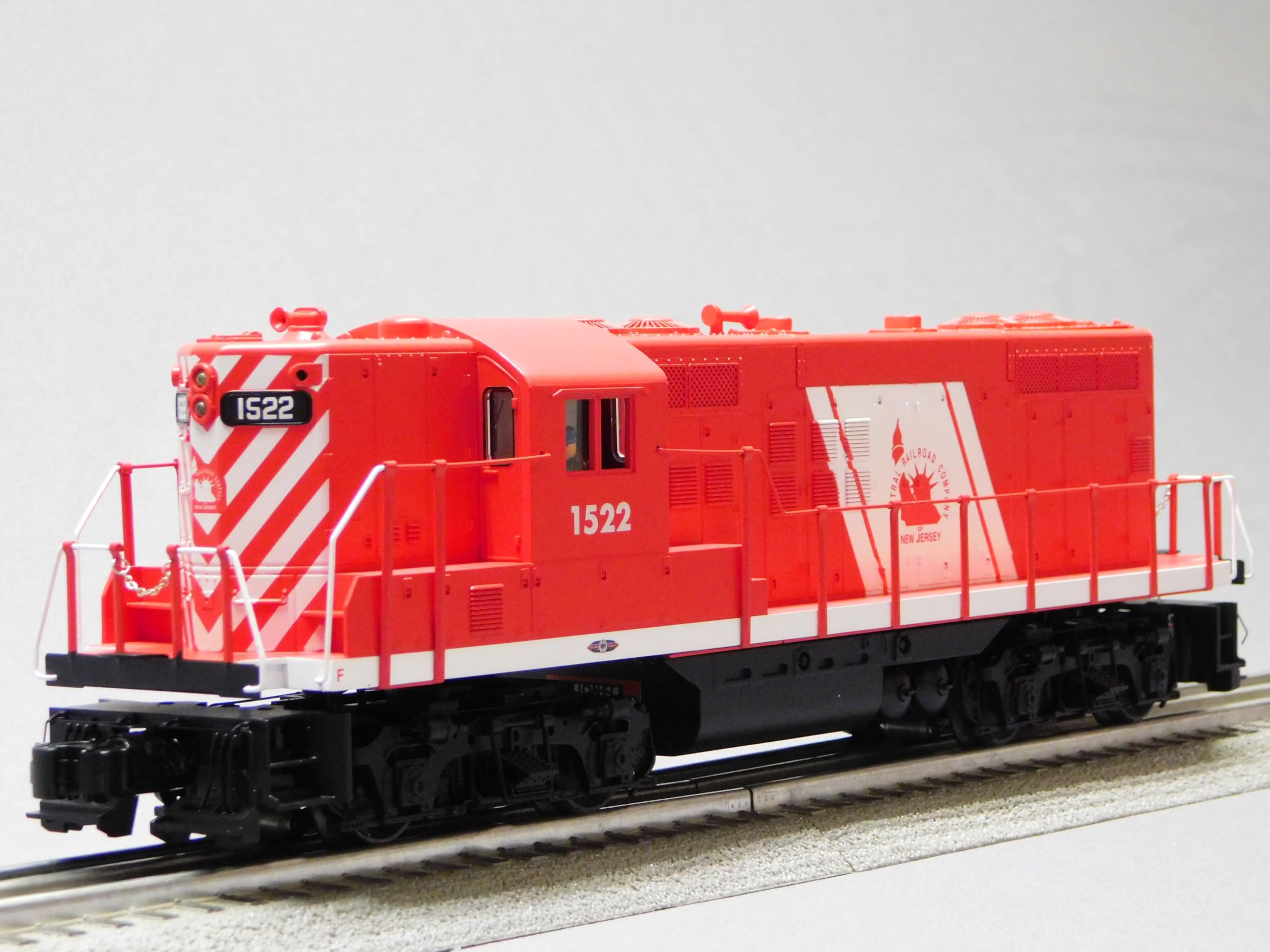 LIONEL CNJ LIONCHIEF Plus 2.0 GP7#1522 Diesel Engine O Gauge 2434030