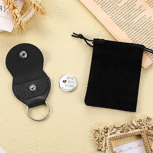 Miniatura 5 de Sureio Ficha de recuerdo de bolsillo para relaciones a larga distancia, recuerdo de acero inoxidable, regalo inspirador de doble cara con llavero