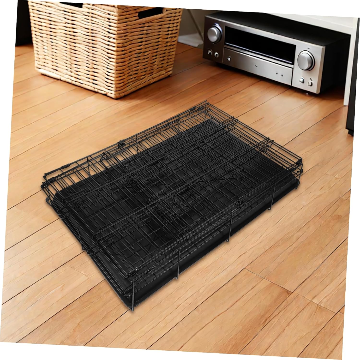 Durable Metal Wire Pet for Small to Medium Dogs and Cats with Removable Tray and Divider Panel for Indoor and Outdoor Use