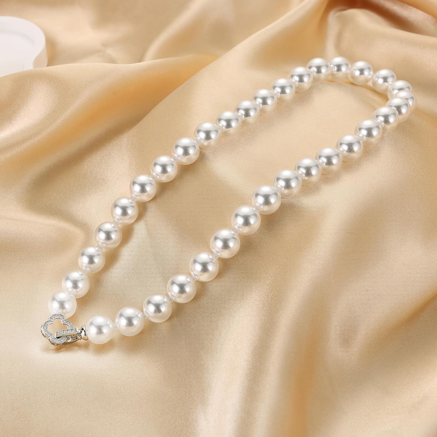 White Shell Pearl Necklace with Alloy Accent, 12mm Beads, Elegant Classic Design for Women - Image 6