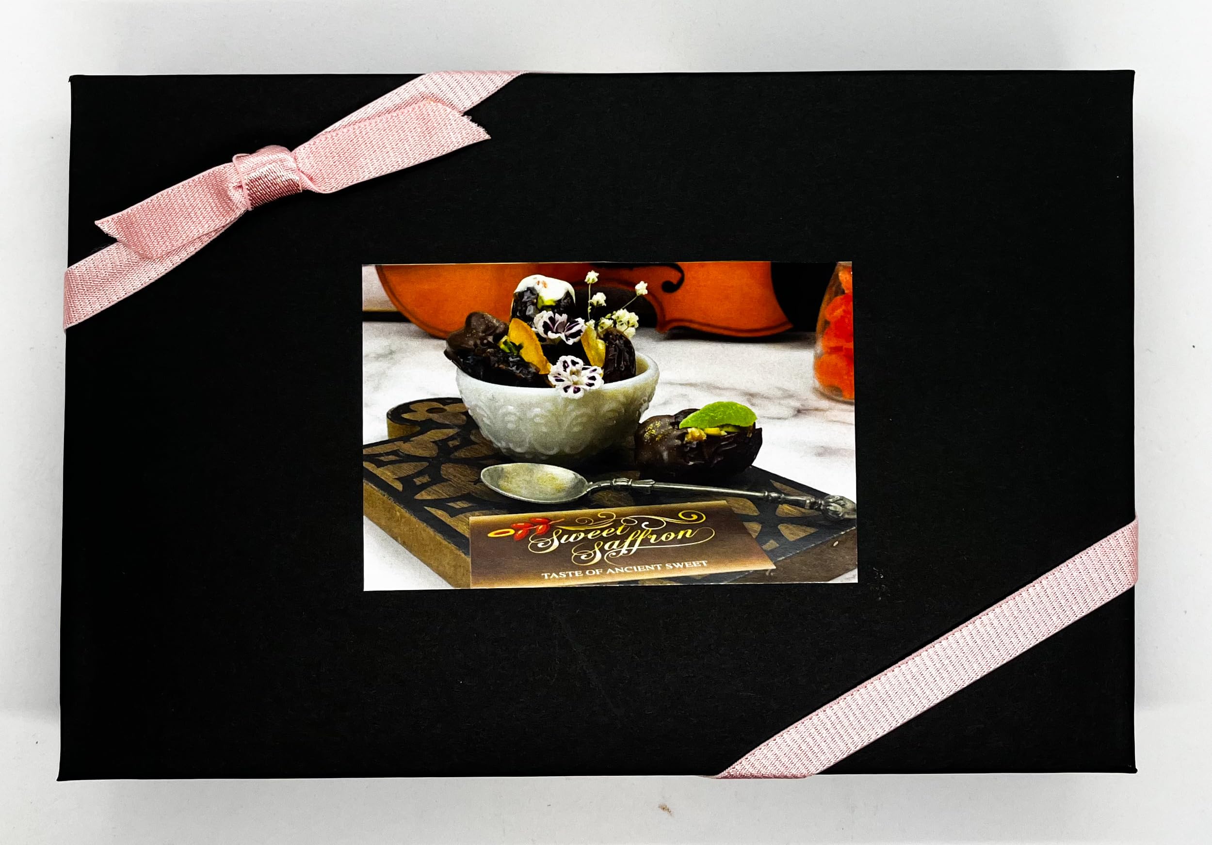 Amazon.com : Medjool Dates Gift Box – Stuffed Nuts & Chocolate