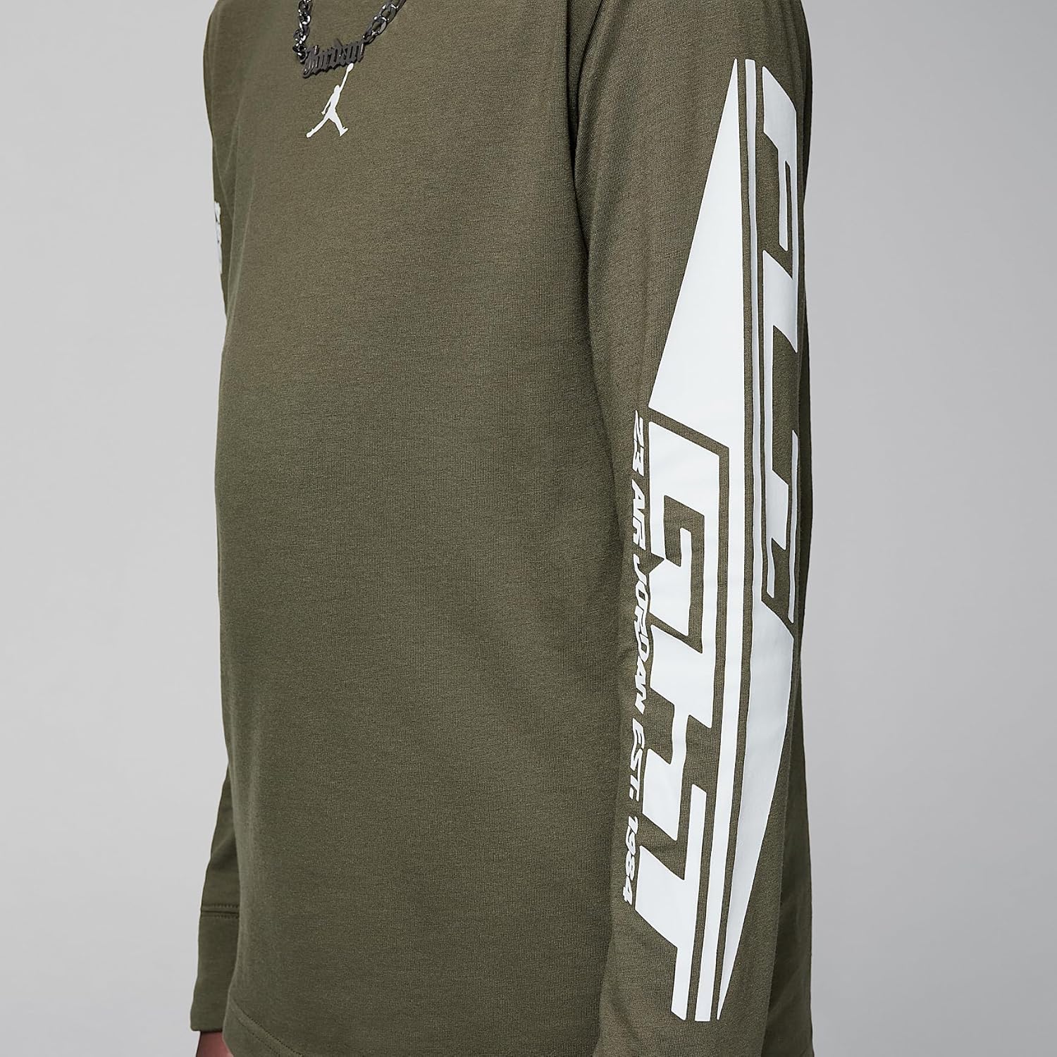 Jordan Big Kids' MVP Flight Long Sleeve T-Shirt (Medium Olive, 95D478-E6F)