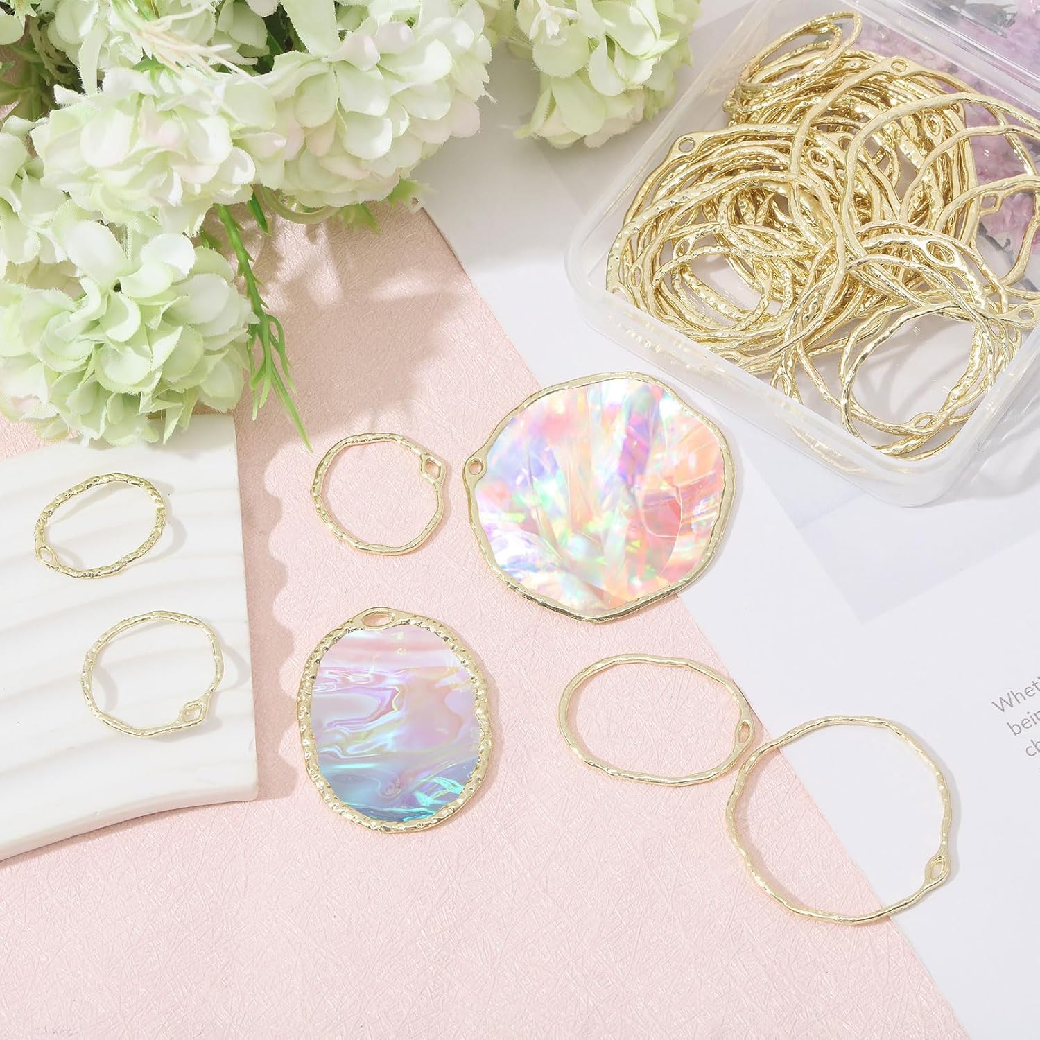 CHGCRAFT 48Pcs 6 Styles Ring Open Back Bezel Pendants Alloy Pendants Bezel Blank Trays Geometric Hollow Frame Charms For DIY UV Resin Epoxy Resin Pressed Flower Jewelry - Image 5