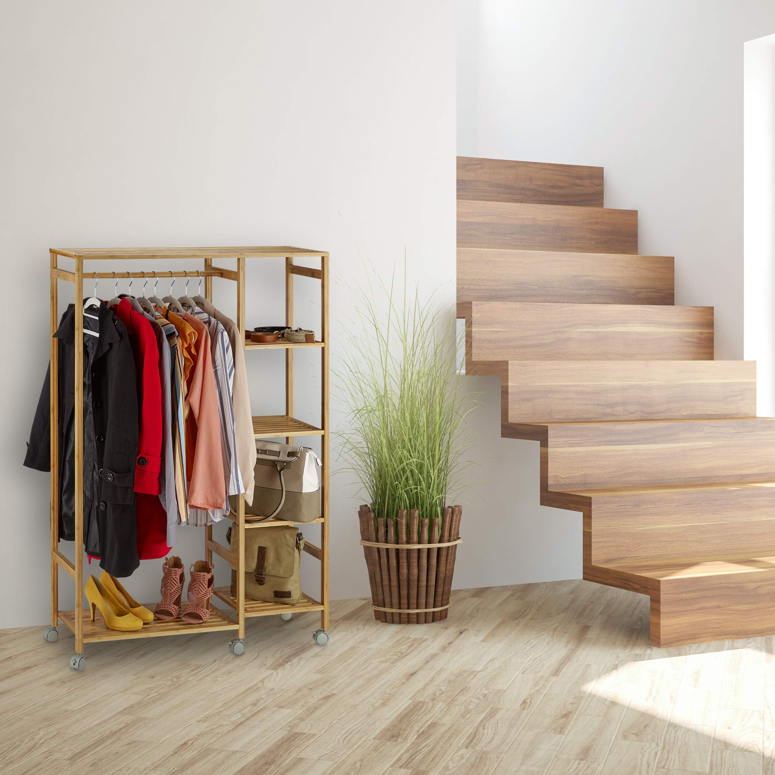 relaxdays Stand Appendiabiti in Bambù, Attaccapanni con 6 Ripiani, Design Aperto, HLP 136,5x92x30, legno naturale