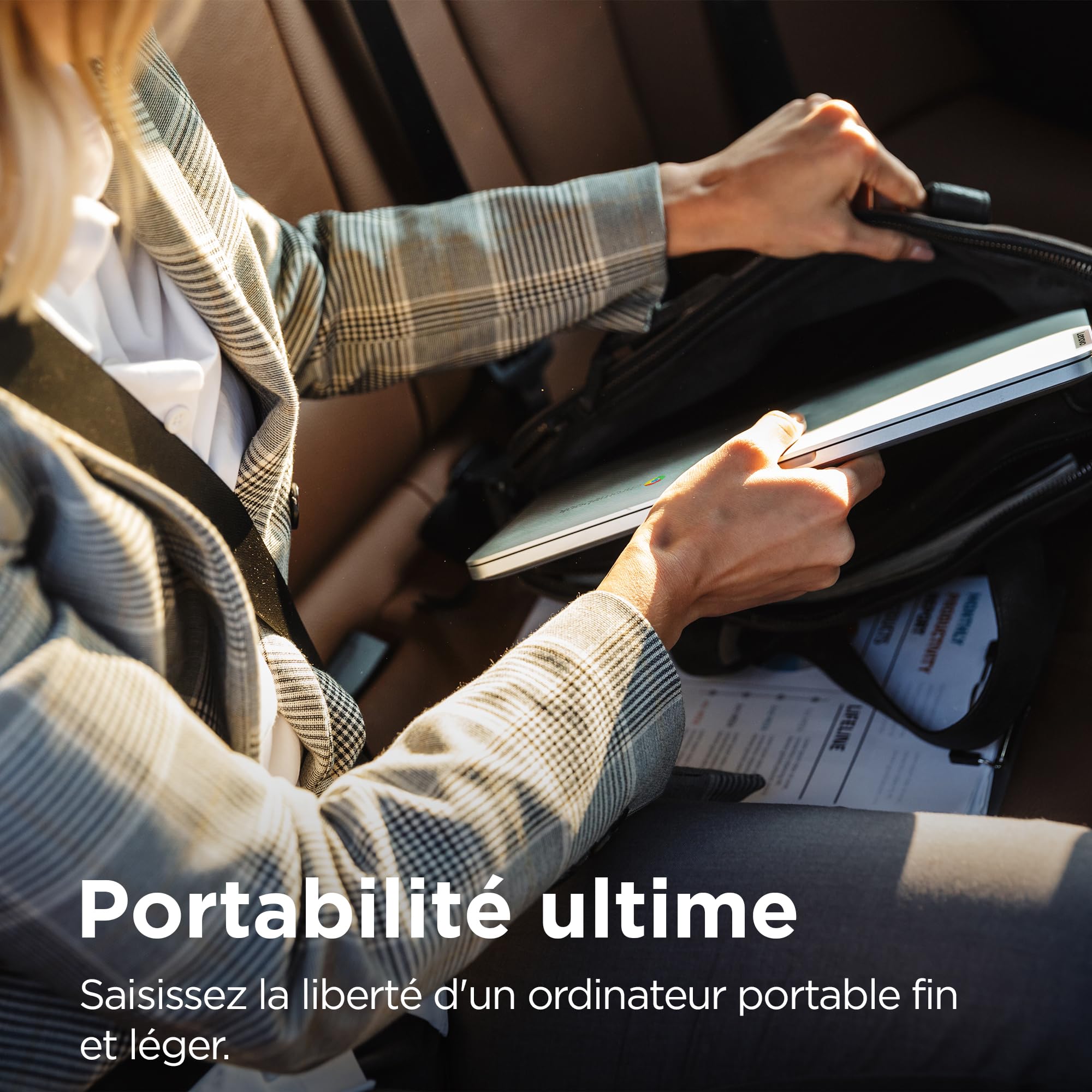 Lenovo IdeaPad Slim 3 Chromebook 14M868 - Ordinateur Portable 14'' FHD (MediaTek Kompanio 520, RAM 4Go, SSD 64Go, Arm Mali-G52 2EE MC2 GPU, Chrome OS) Clavier AZERTY Français - Bleu