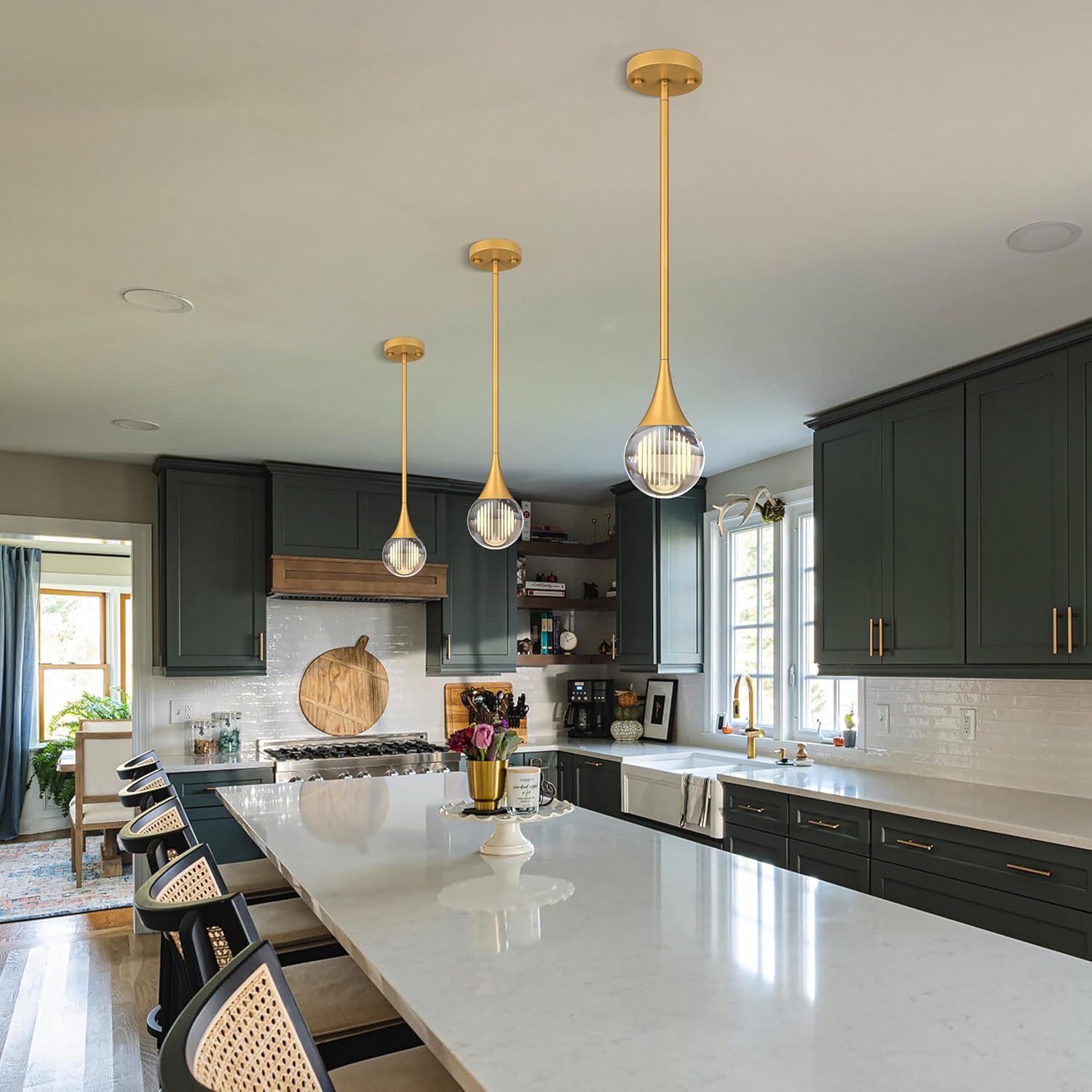 1-Pendant Lights Kitchen Island, Brass Gold Globe Crystal Ceiling Hanging Light Fxitures, LED Light Fixtures Metal Rod Ceiling Glass Pendant Lighting for Kitchen Island Dining Room Bar