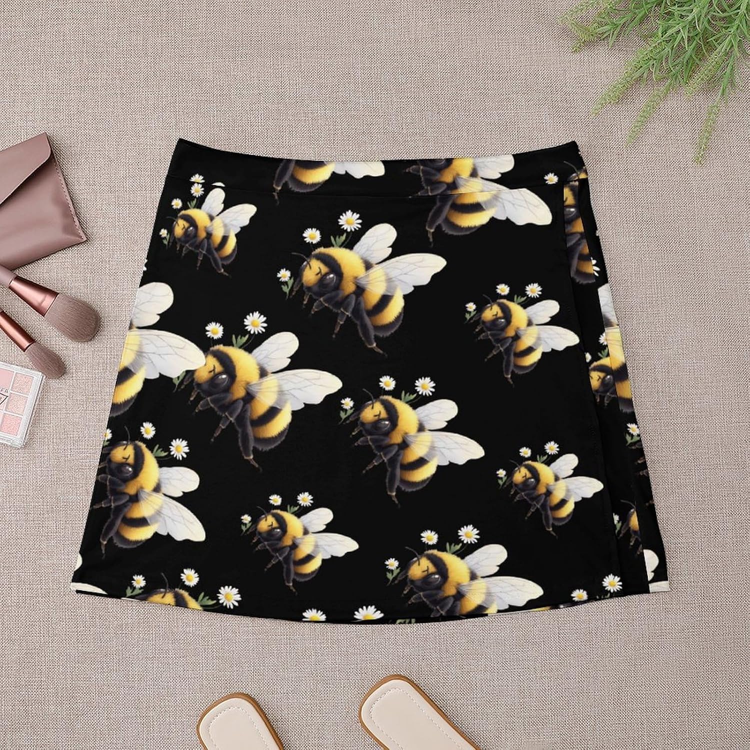 Bee And Yellow Flowers Skorts for Women Mini A-line Skirt Casual Tennis Golf Short Skirts