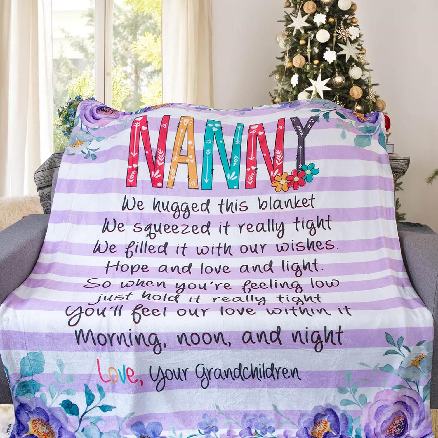 NAZENTI Luxury Super Soft Sherpa Fleece Blanket 50x60, Nanny Loves Me Blanket, Nanny Blanket, Nanny Gifts from Grandchildren, Blanket Nanny Gifts for Birthday, Christmas Blanket for Nanny Gifts