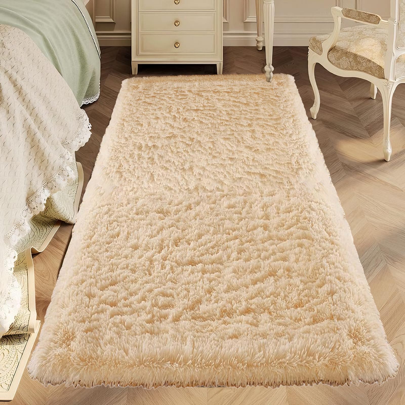 Tapis de salon Shaggy beige pour créer un couloir accueillant et une chambre cosy