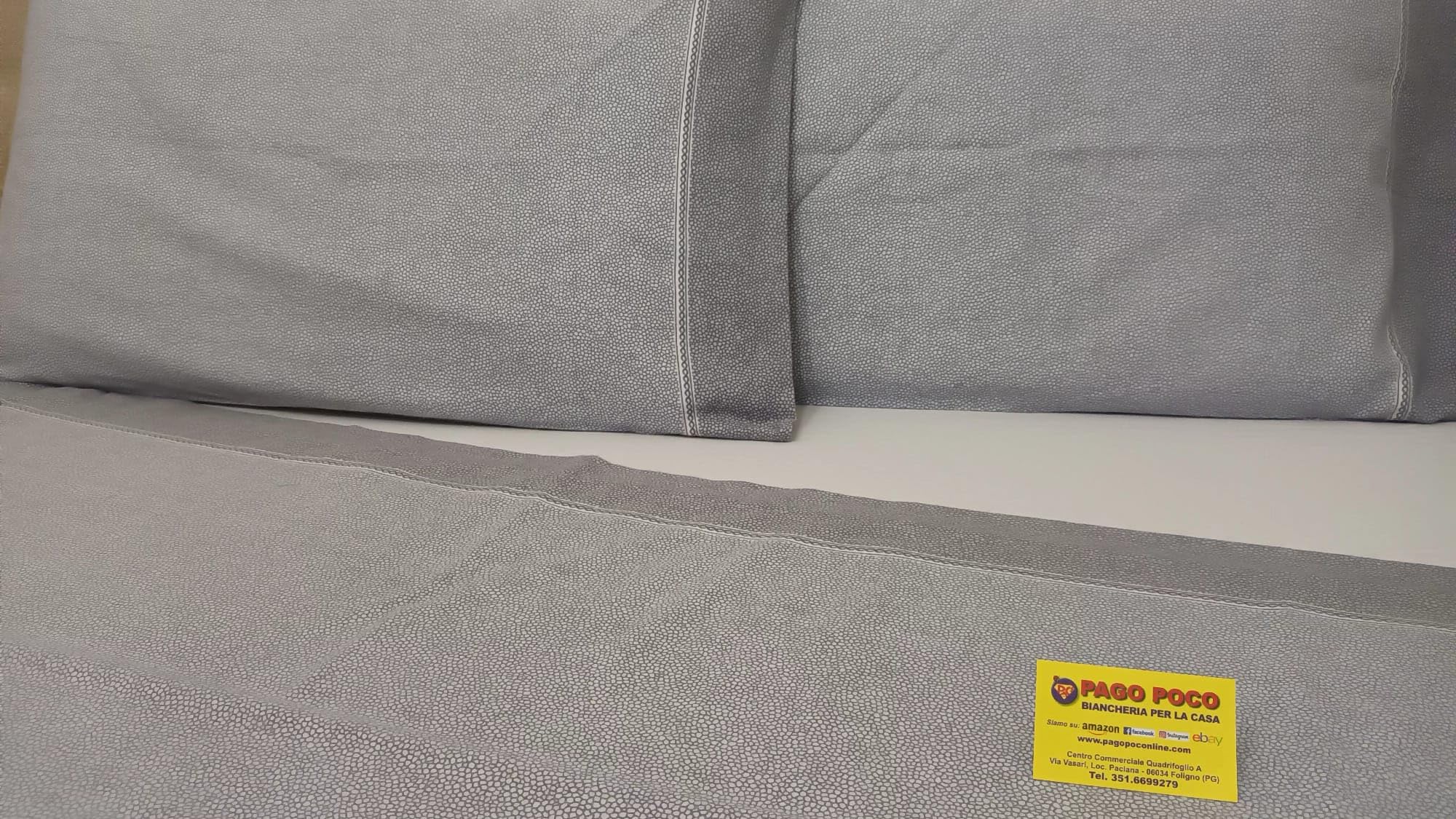 Parure de lit en flanelle lit double 240x280 drap housse 180x200 géométrique