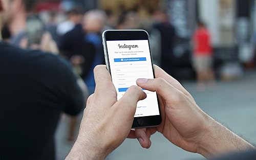 All In One Social Media With Lock