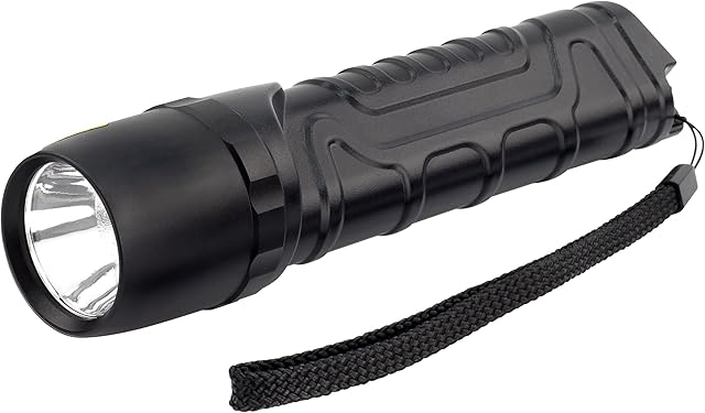 ANSMANN M900P M Series Torch Flashlight | Professional Torch for work and outdoor activities | High power up to 930 lumens with beam up to 170m | Includes 4 AA Alkaline Batteries & 3 year warranty