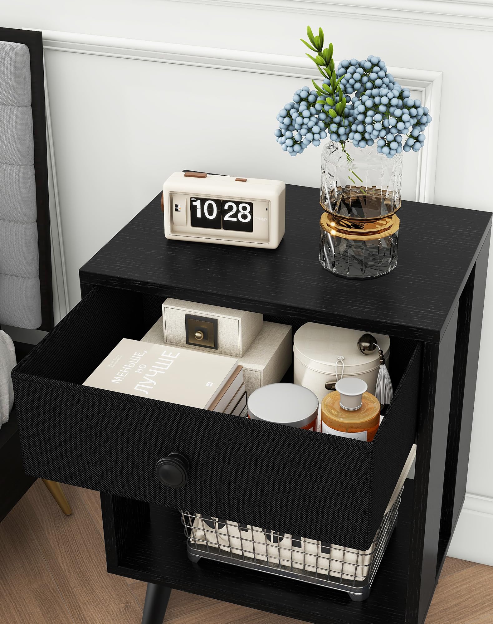 YMYNY Table de Chevet, Lot de 2, Table d'Appoint, Commode de Chevet, Tiroir en Tissu, Étagère Ouverte, Pieds Massifs en Bois, Moderne, Structure Simple, pour Chambre, Salon, Noir HST012B-2