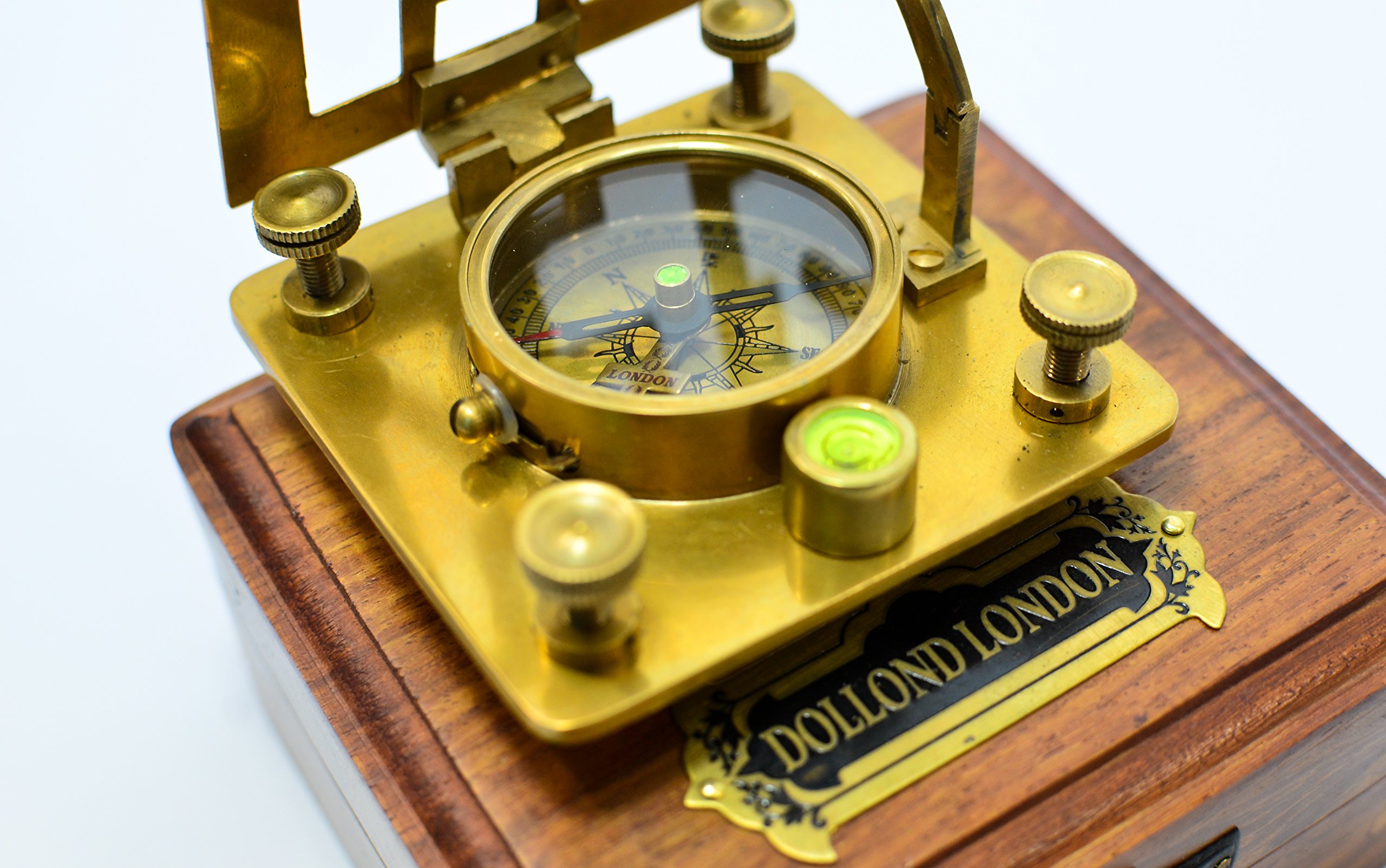 Sailor's Art Personalised Brass Square Sundail (7.71 cms) 2