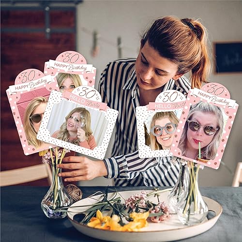 Miniatura 2 de Big Dot of Happiness 30 cumpleaños rosa dorado  Palitos de centro de mesa de fiesta de feliz cumpleaños  Decoración de mesa para fotos  15 piezas