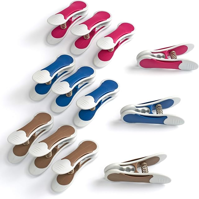 Maxi Soft Clip Pegs (12 pieces, blue-purple-brown) by culiclean