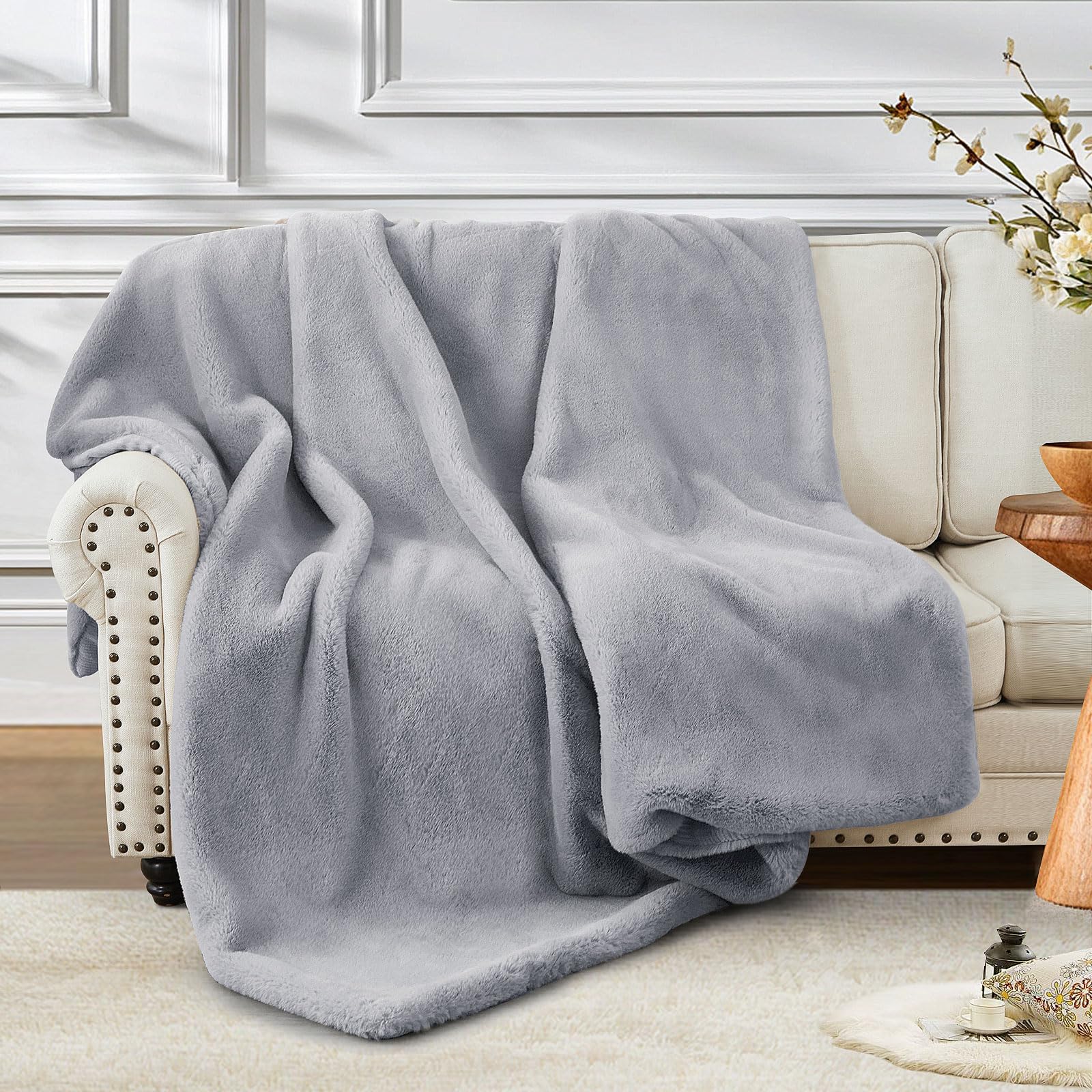 ShowyLive Coperta Plaid Super Morbida Coperta Pile Invernale da 1000 g/m² per Divano, Soggiorno -Coperta Lana Matrimoniale & Letto Singolo Adatto Adatto a Tutte le Stagioni (Grigio Chiaro, 130*160cm)
