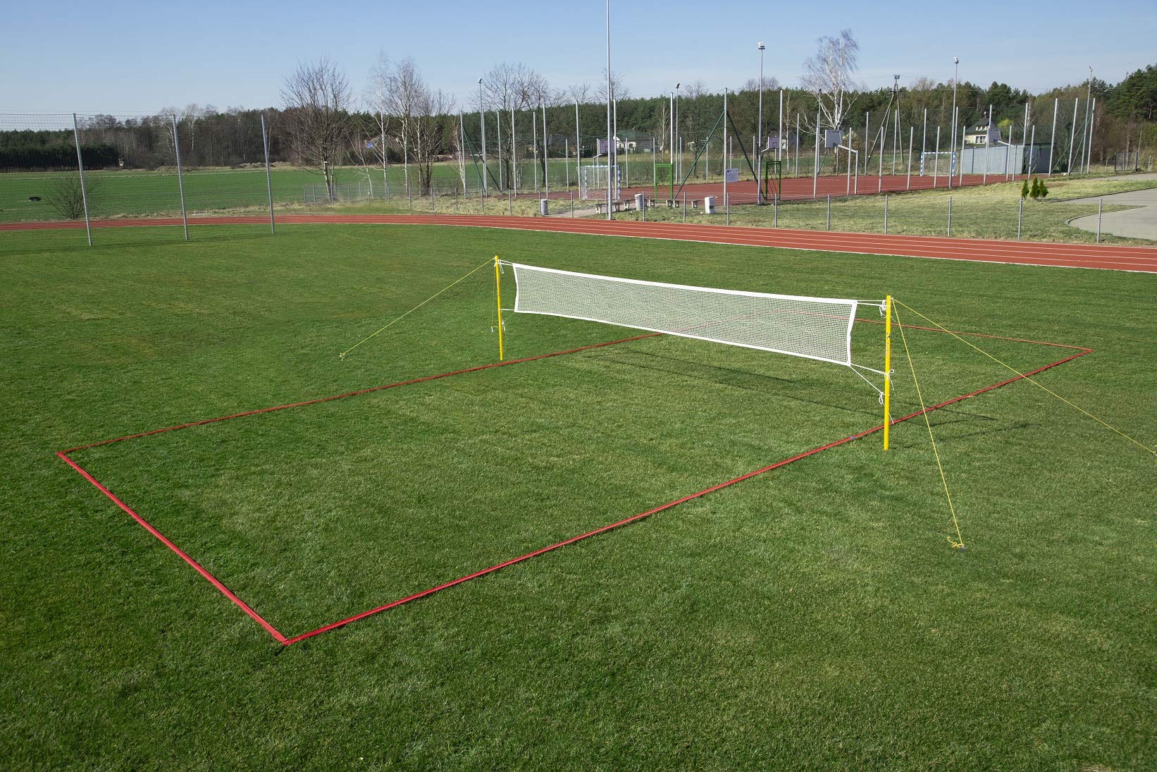 Badminton komplettes Netz + Pfosten + Feldmarkierung Courtline einstellbar max. 6,15 x 13,4 m, Rasen Sand Set für den Freizeitgebrauch für den Garten