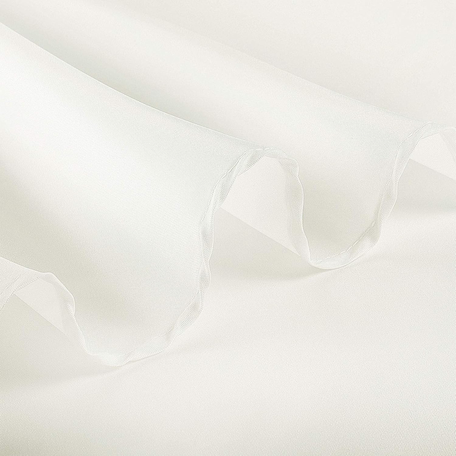 Ascoza 2pack 108 Inch Ivory Round Tablecloth in Polyester Fabric for Wedding/Banquet/Restaurant/Parties - Image 3