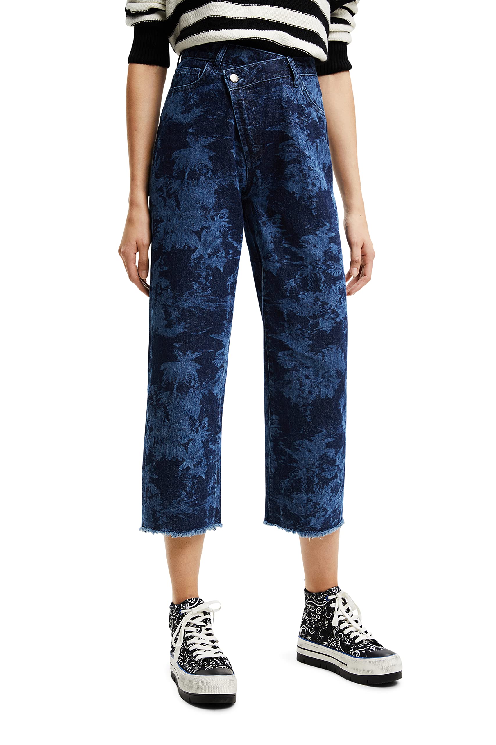 Desigual Women's DUENDE, 5053 Denim MEDIUM WASH Jeans, Blue, 34