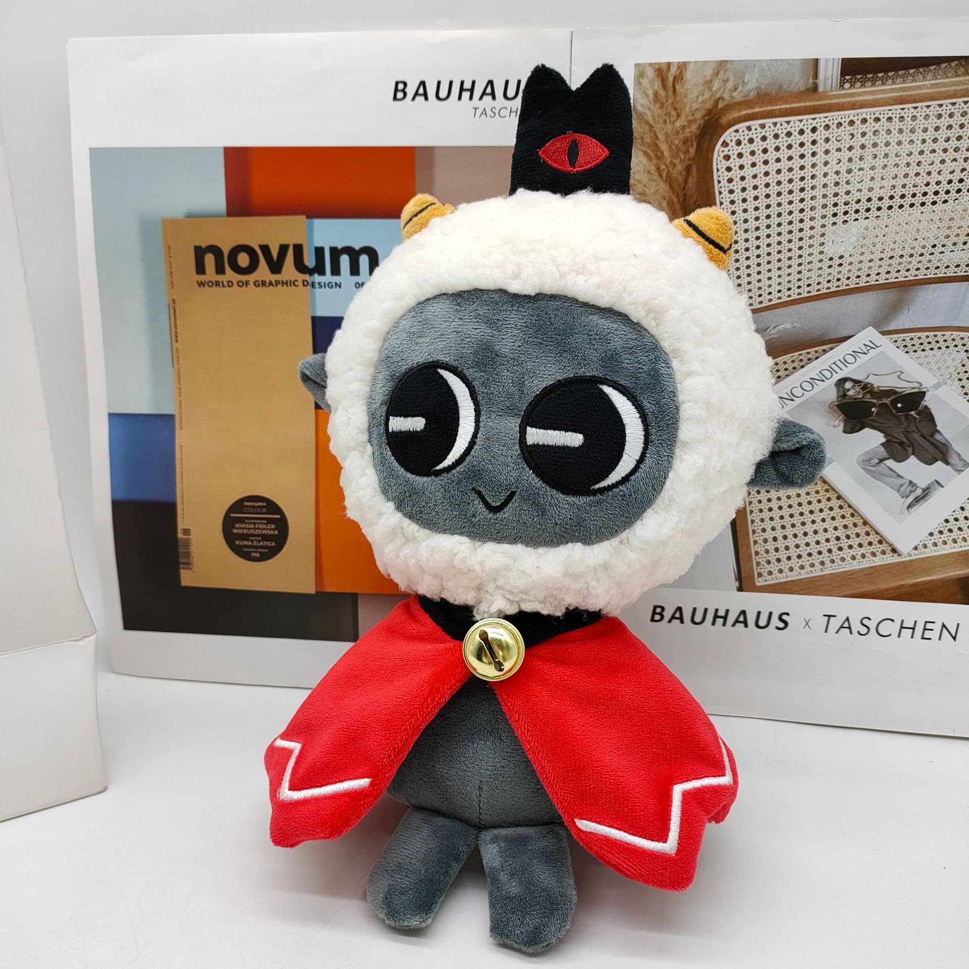 最終出品　アンティーク　ラム　羊　ぬいぐるみ　布花 4589453541552a.jpg