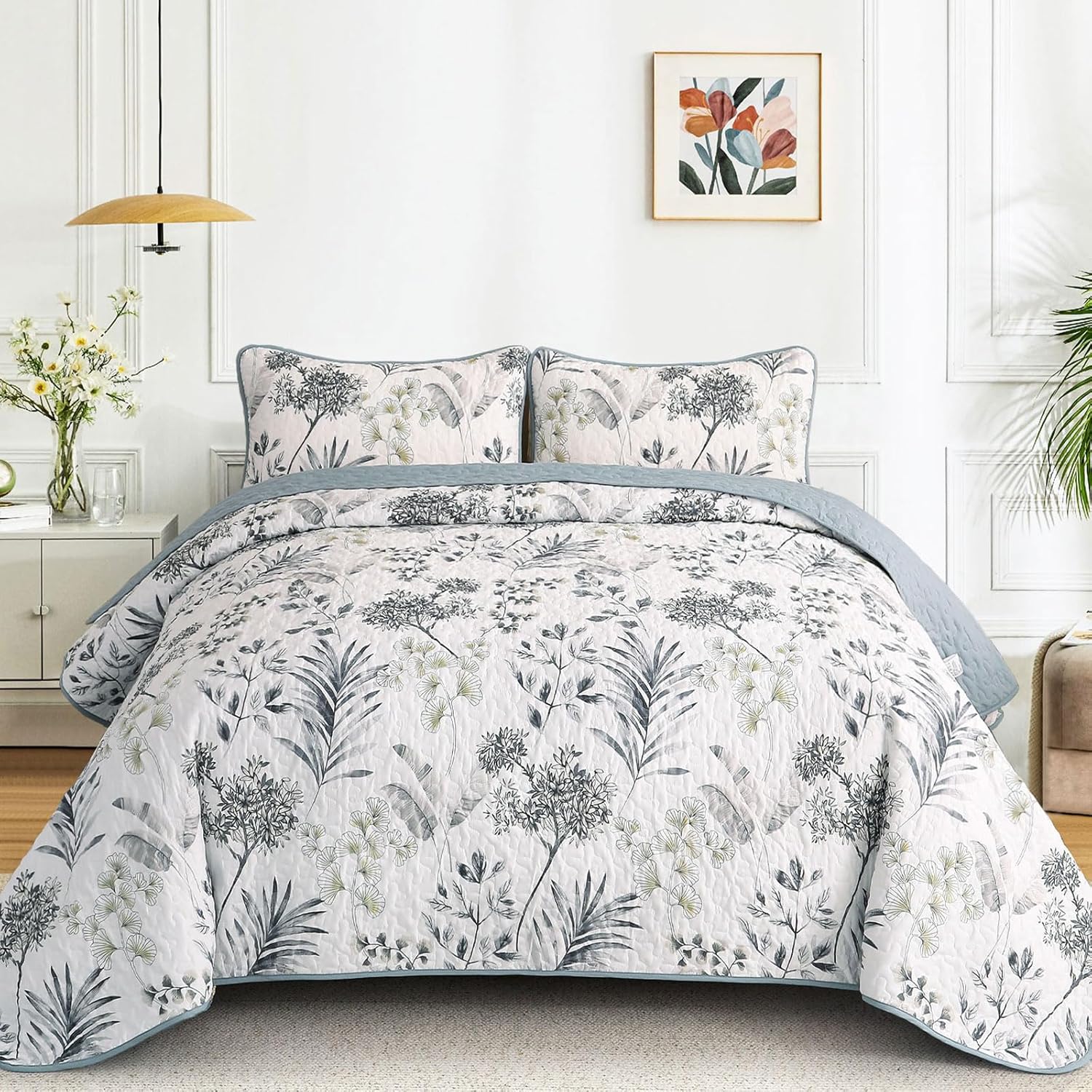 Anibedding Queen Size Quilt Sets Blue Floral Pattern Quilt Bedding Set, 3 Pieces Botanical Quilt Soft Microfiber Bed Coverlet for All Season(96" x 90)