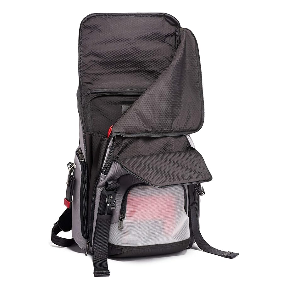 Amazon.co.jp: TUMI - Alpha Bravo Lark ノートパソコン用バック