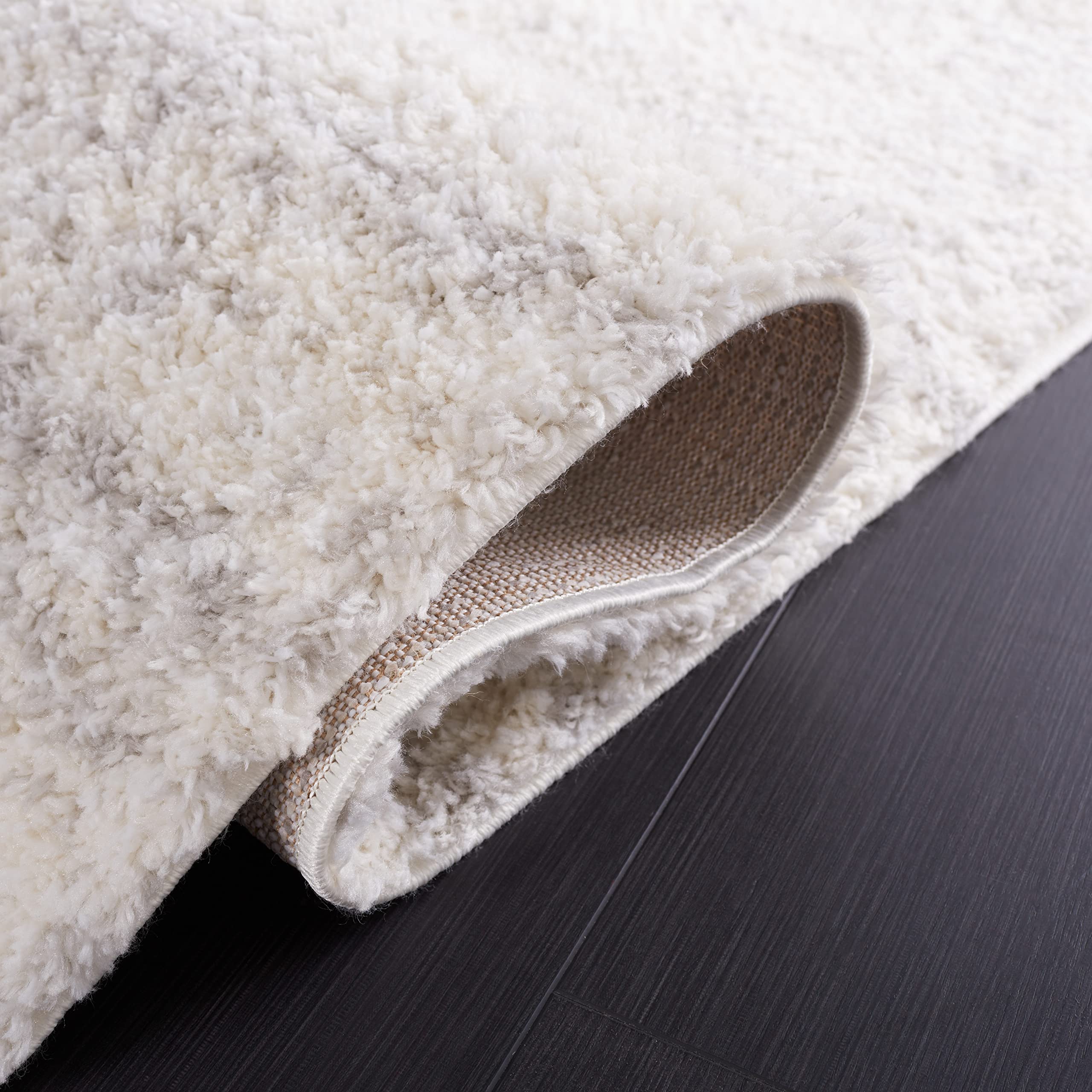 SAFAVIEH Zottelig Teppich für Wohnzimmer, Esszimmer, Schlafzimmer - Berber Shag Collection, Hoher Flor, Elfenbein, 244 X 305 cm