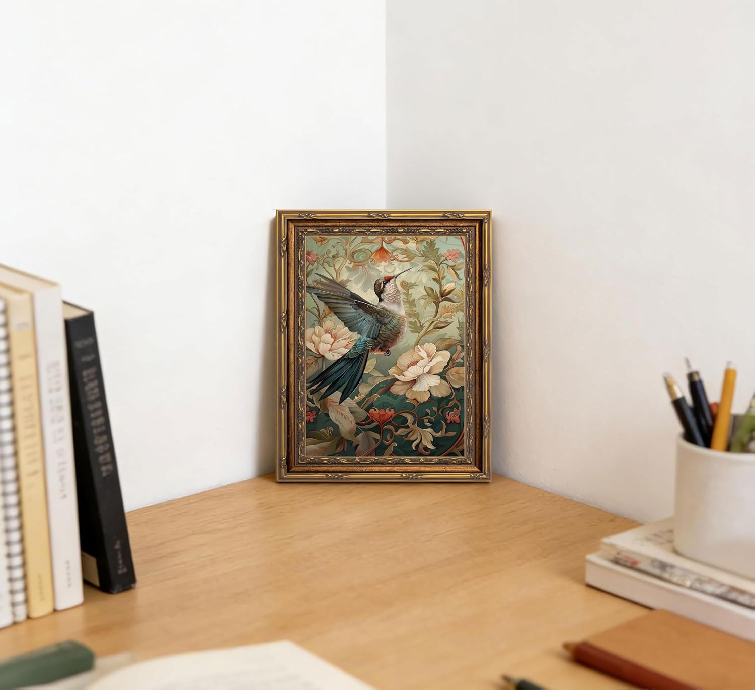 Vintage Gold Framed Hummingbird Wall Arts Botanical Bird Picture Floral Oil Painting Style Print Retro Ornate Gold Framed Wall Decor for Bedroom Living Room 12x16 Inches Ready To Hang