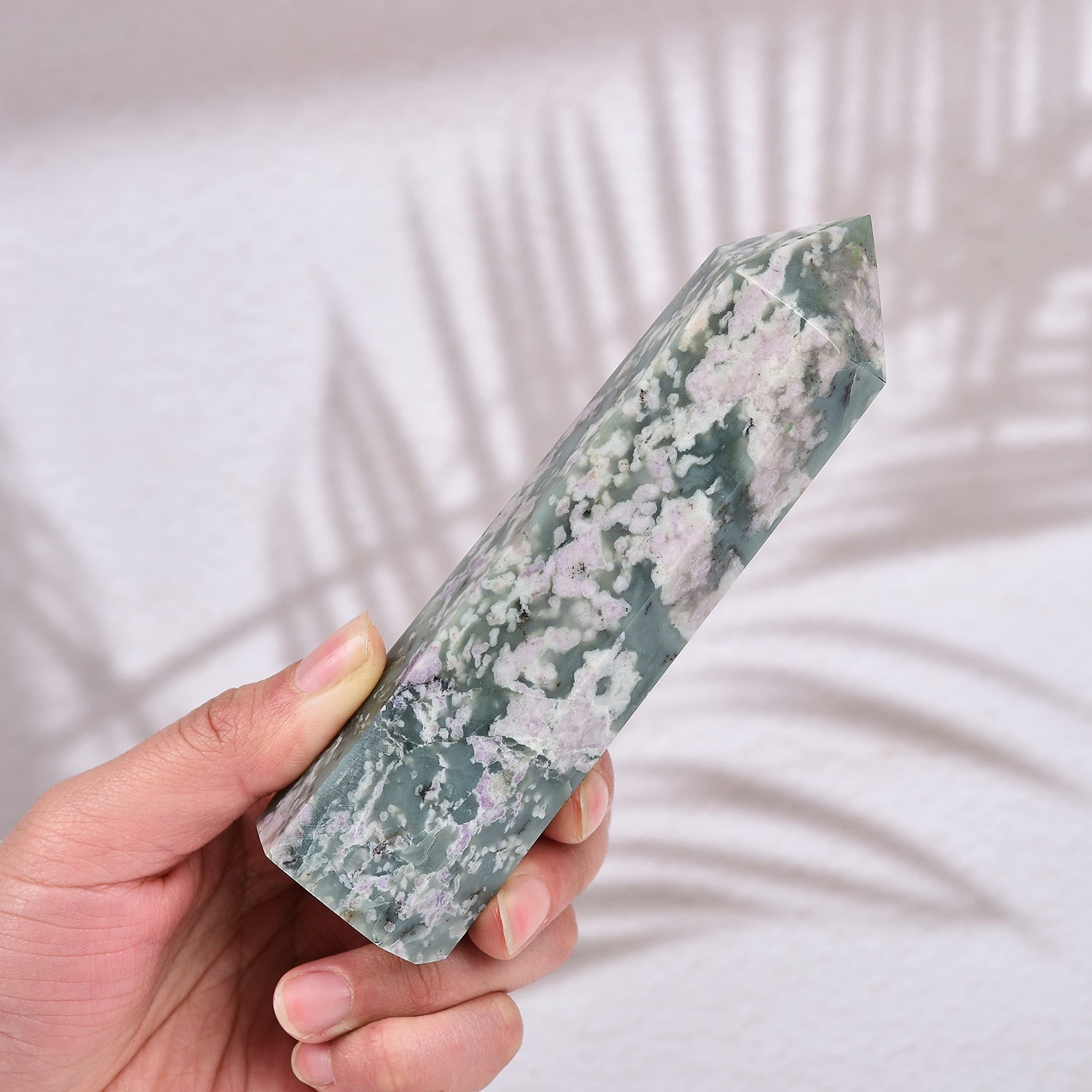 AMOYSTONE1PC Natural Purple Sodalite Wand Healing Crystal Hexagonal Column Small Irregular Crystal Wand 6 Points Purple Sodalite Tower for Office Decor 0.6-1.1 Lbs