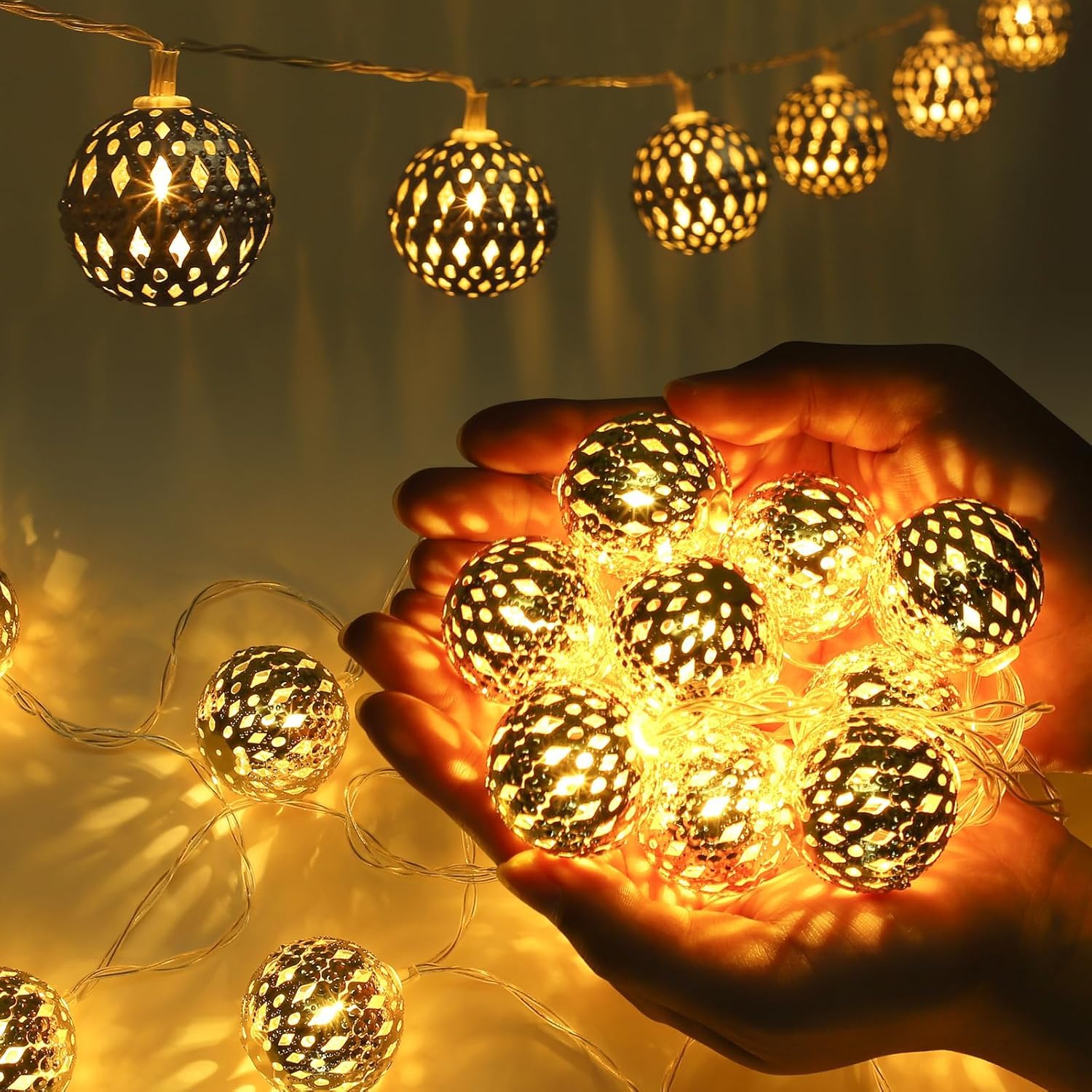Ewikin Marokkanische Lichterkette, 20 LED Lichterkette Innen mit Stecker, Goldene Lichterkette Kugeln mit Fernbedienung, Marokkanische Lampe Orientalische Deko für Zimmer, Hochzeit, Weihnachten