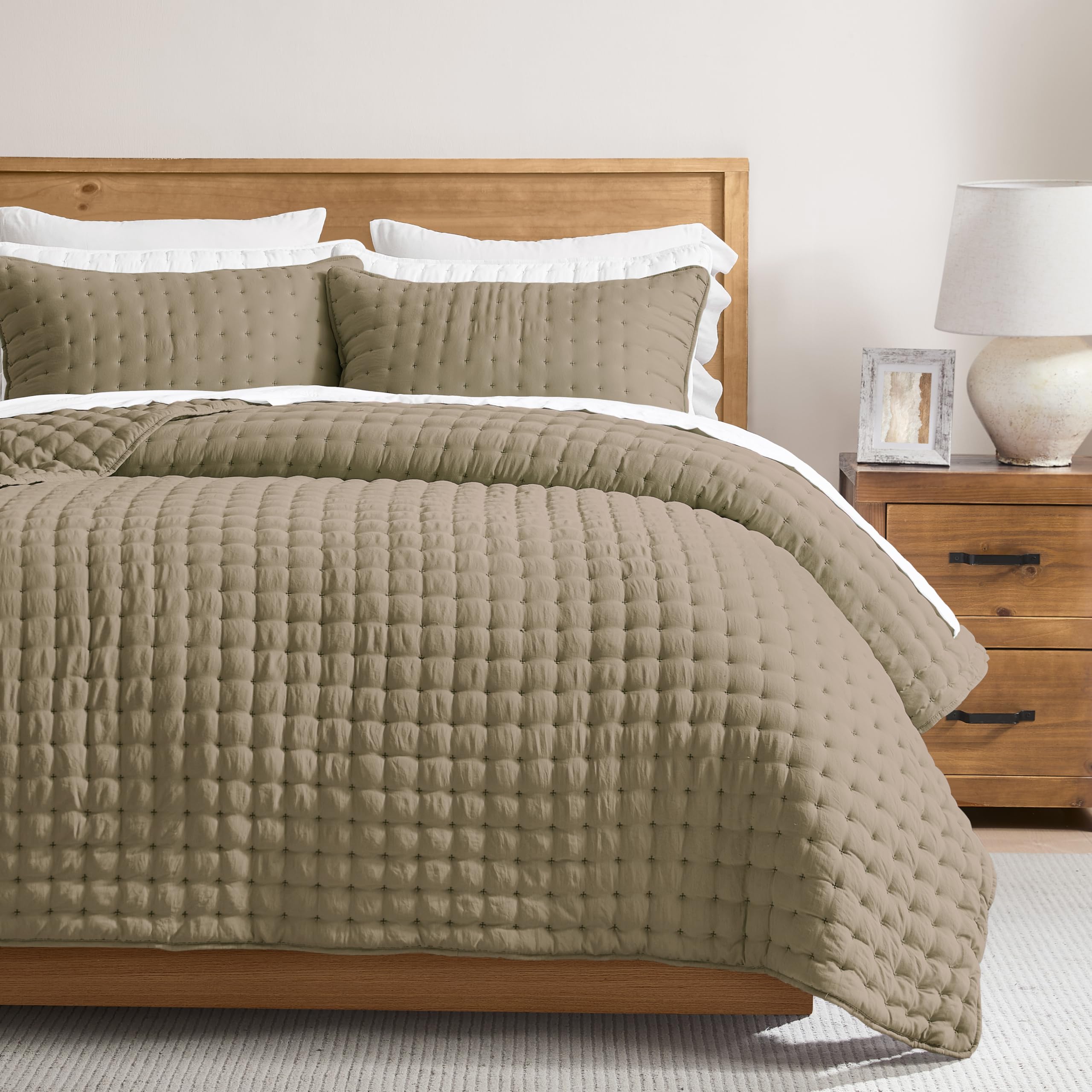 WDCOZY Queen Size Quilts Bedding Sets with 2 Pillow Shams, Lightweight Soft Bedspread Coverlet, Quilted Blanket Thin Comforter Bed Cover for All Season, 3 Pieces, 90x90 inches, Taupe