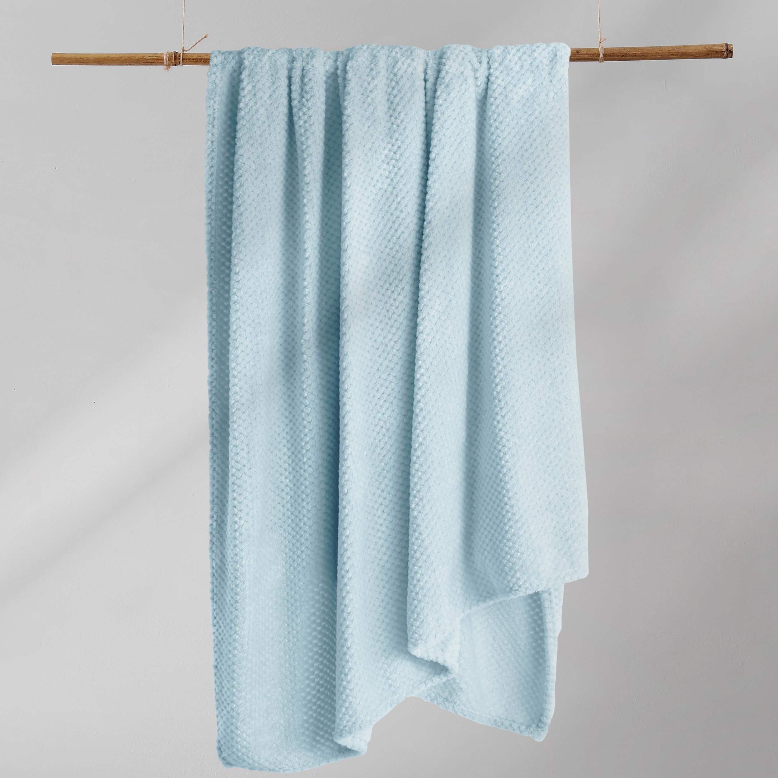DecoKing Henry Manta de Microfibra 220x240 cm Mantas Polar Extra Suave y Blanda Muy Cómoda Caliente y Ligera Azul Claro