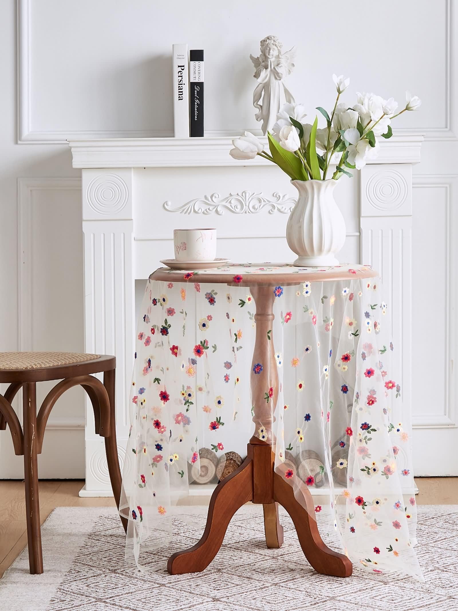 Beydodo Grande Nappe Rectangulaire 150 x 300 cm, Nappe Lavable et Anti Tache Polyester Dentelle Brodée de Fleurs Multicolores Nappe Anniversaire