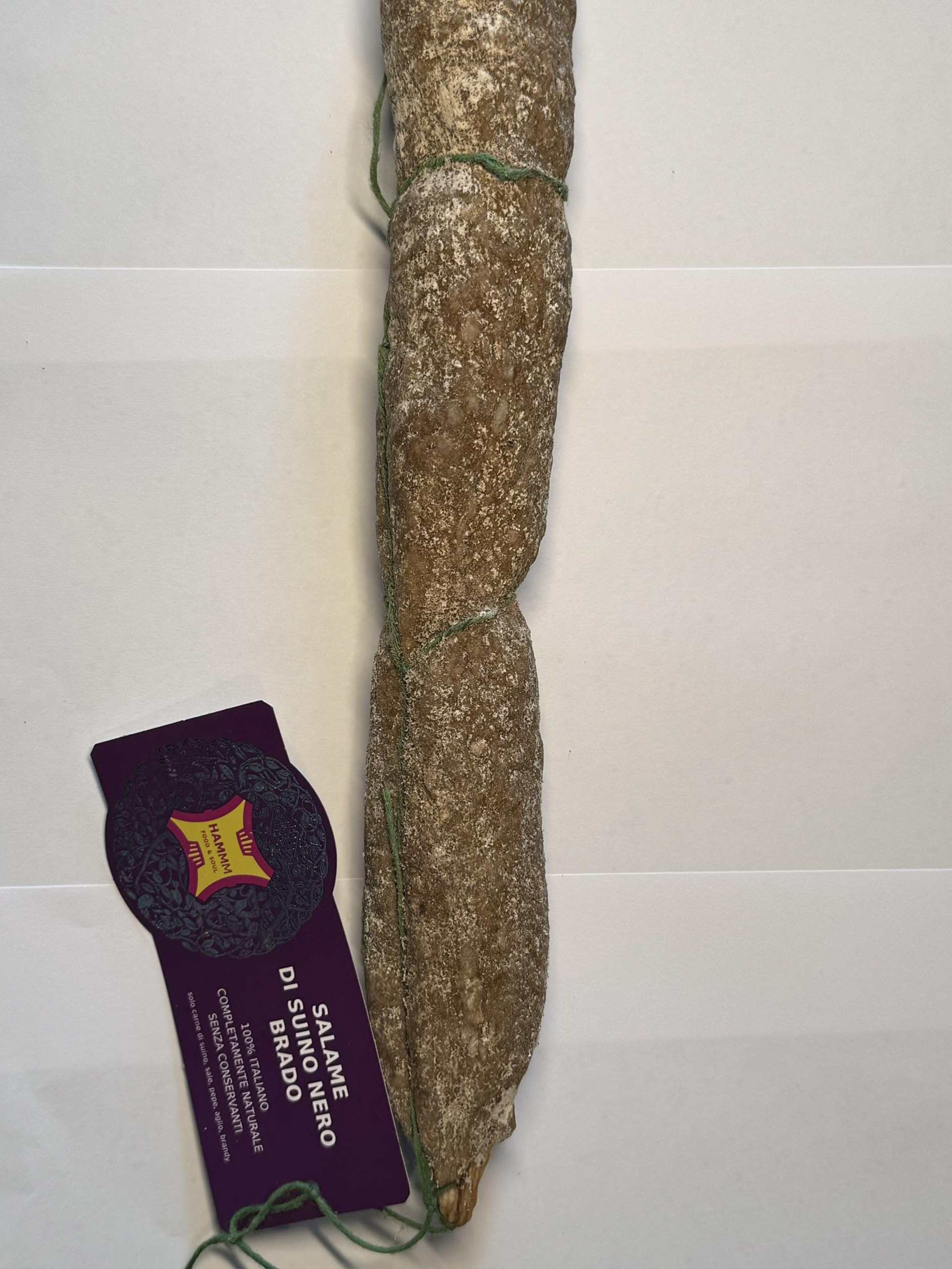 Salame al Tartufo Italiano – Salume Artigianale Umbro di Suino Nero Brado, Stagionato Lentamente, Senza Conservanti – Specialità Made in Italy per Taglieri, Aperitivi e Regali Gastronomici – 400 g