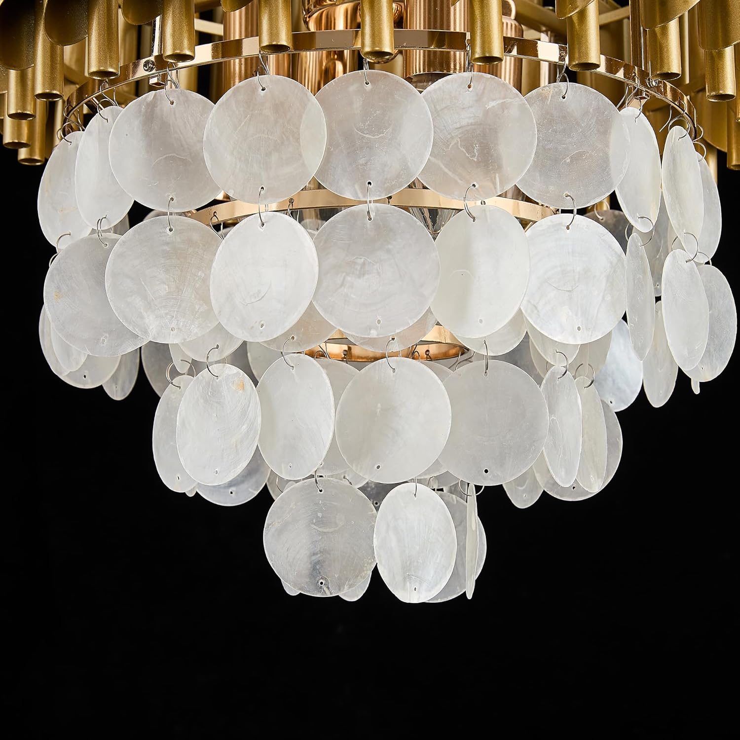 Shell Chandelier, 4 Lights Ceiling Light, White Shell Decor Pendant Lamp for Living Room,Dining Room,Bedroom (Golden)