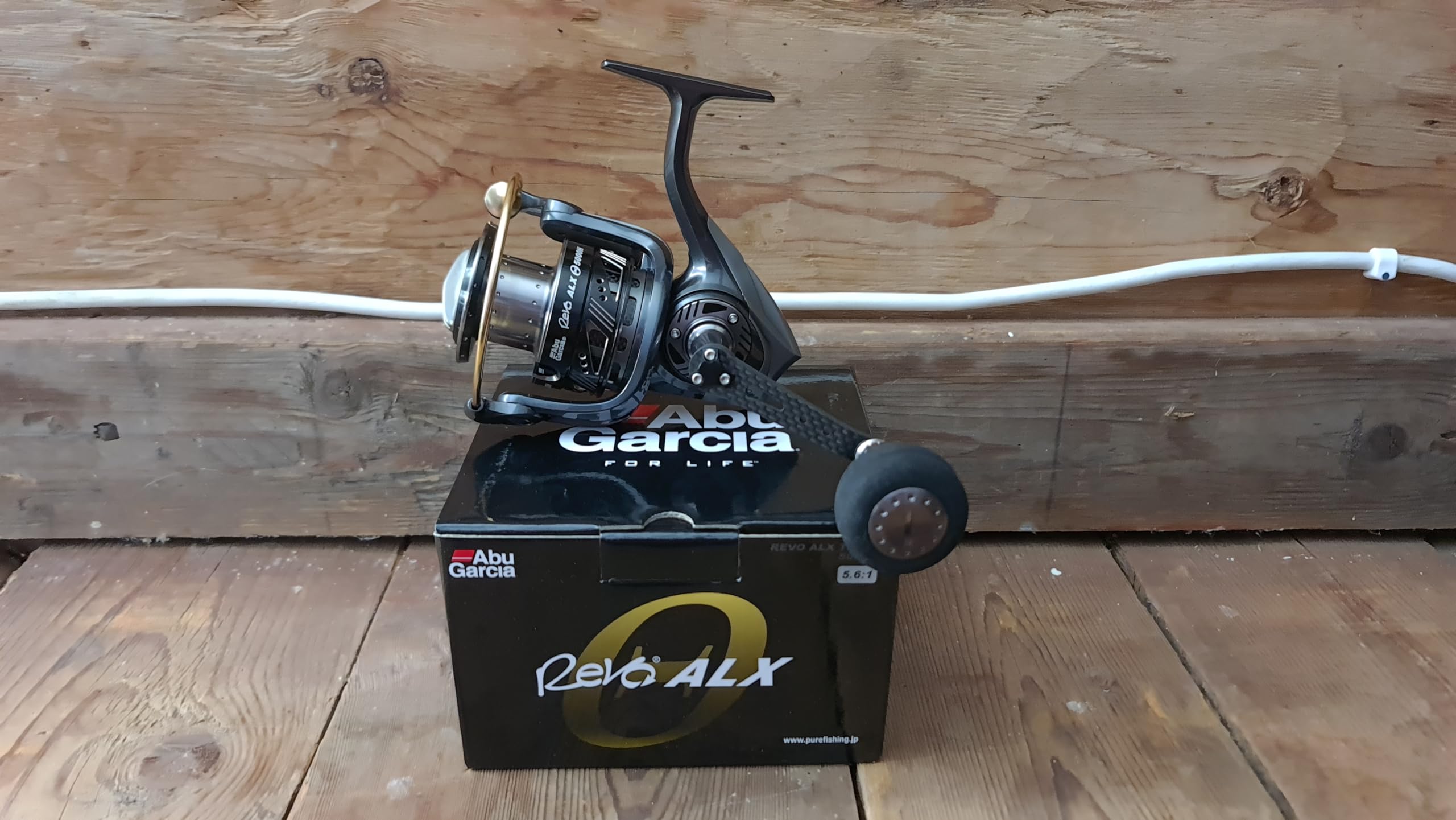 ABU GARCIA Revo Alx Theta 5000H Spinning Reel R.5.6:1 Rec.91
