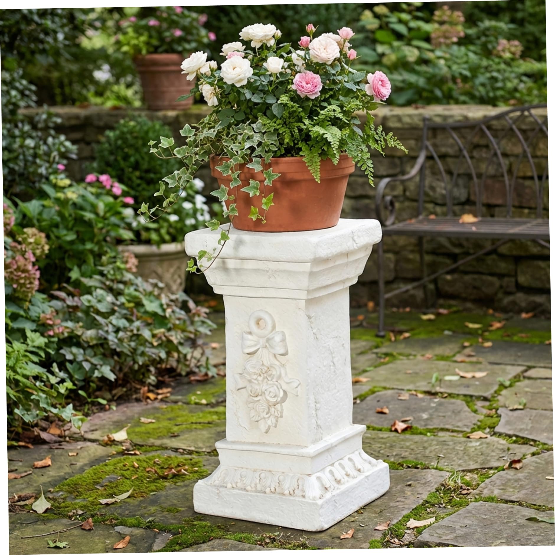 Columna y pilar de resina para exteriores: pedestal de estilo romano para maceteros, decoración de jardín y estatuas, diseño floral tallado en piedra sintética, fácil instalación sin herramientas