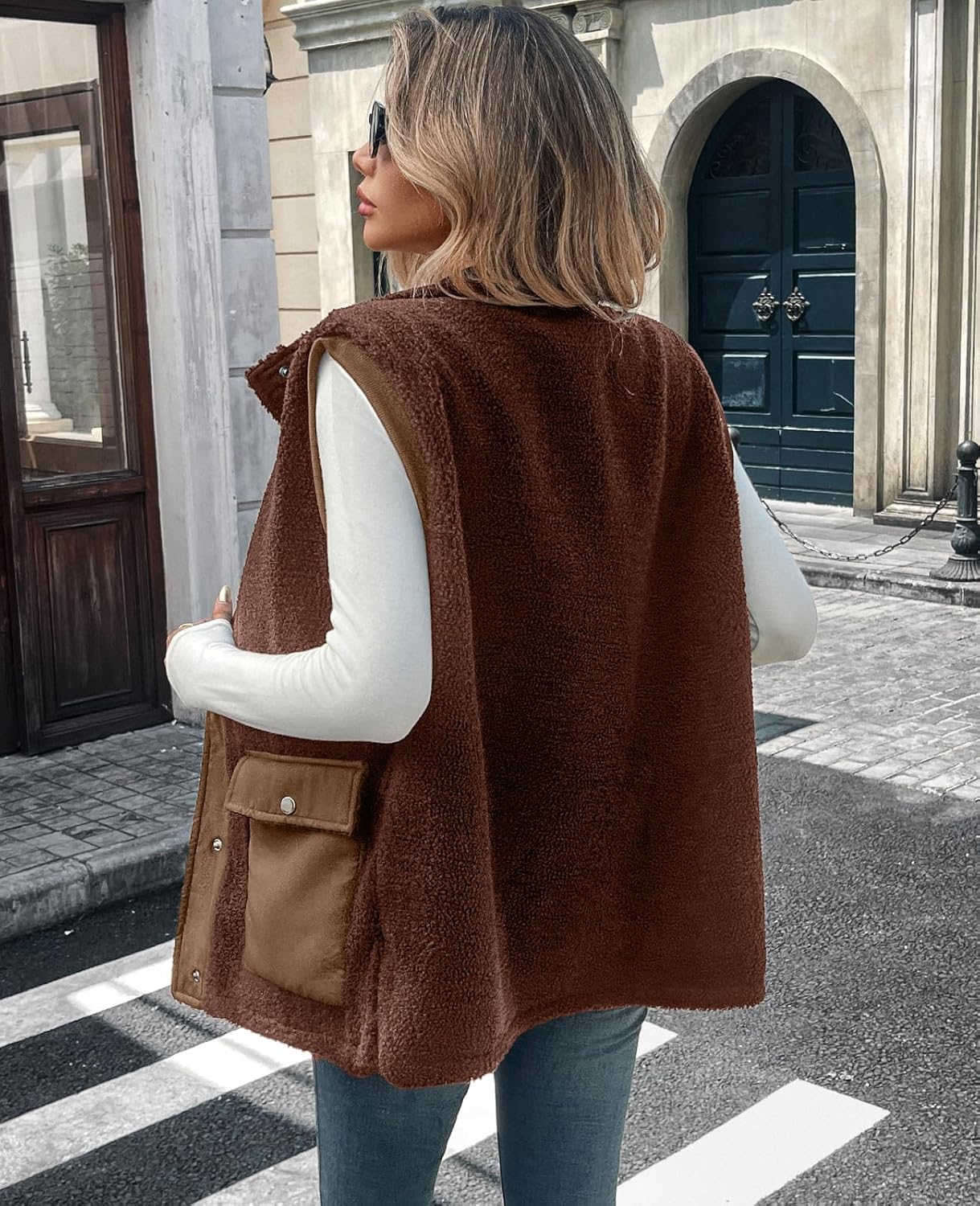 Womens Sping 2026 Sherpa Fleece Vest Sleeveless Button Down Oversized Winter Fuzzy Vest Outerwear Jacket with Pocket - Image 3