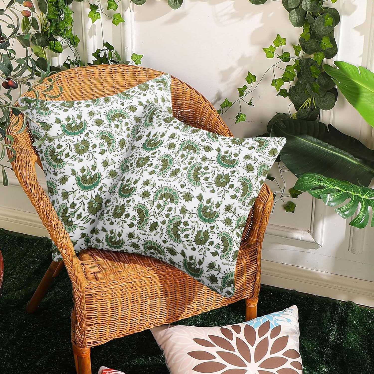 JASEN Green Spring Floral Plant Leaf Outdoor Waterproof Throw Pillow Covers Set of 2 - Double Sided Farmhouse Accent Decorative Pillows Cases for Patio Furniture Garden Couch Sofa 18x18 Inch (Green B)