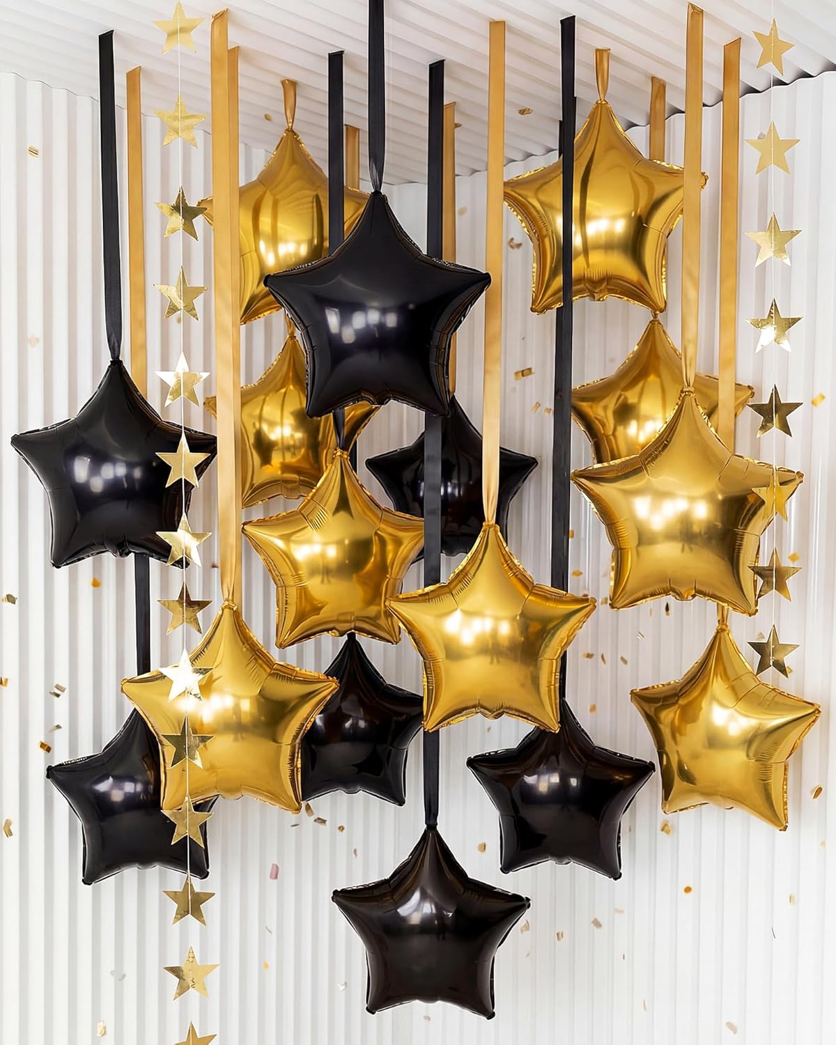 Duraaamo 30 Set Star Foil Balloons Bulk 22 Inch Metallic Star Balloons and Stars Banner and Satin Ribbon for Ceiling Birthday Graduation Ornaments Party Decor(Black,Gold)