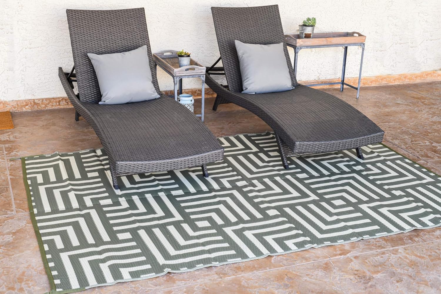 Stylish Camping 278104 8-feet by 10-feet Reversible Mat, Plastic Straw Rug, Large Floor Mat for Outdoors, RV, Patio, Backyard, Picnic, Beach, Camping - Geometric Mat (Olive Green/Beige)