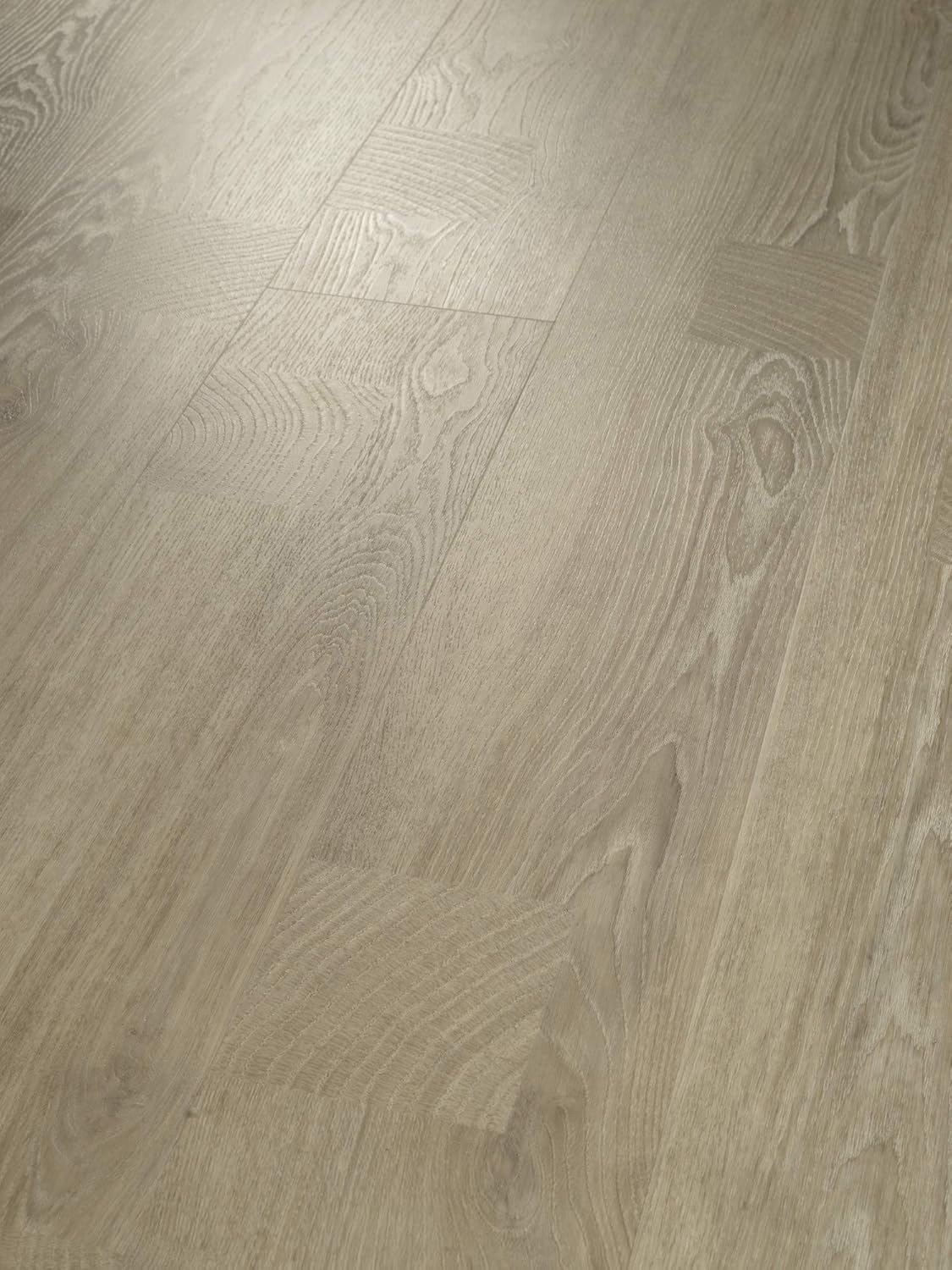 Shaw Floors Floorté Pro Adventure XL HD Plus Milled Vinyl Flooring, Macadamia (26.59 sqft)