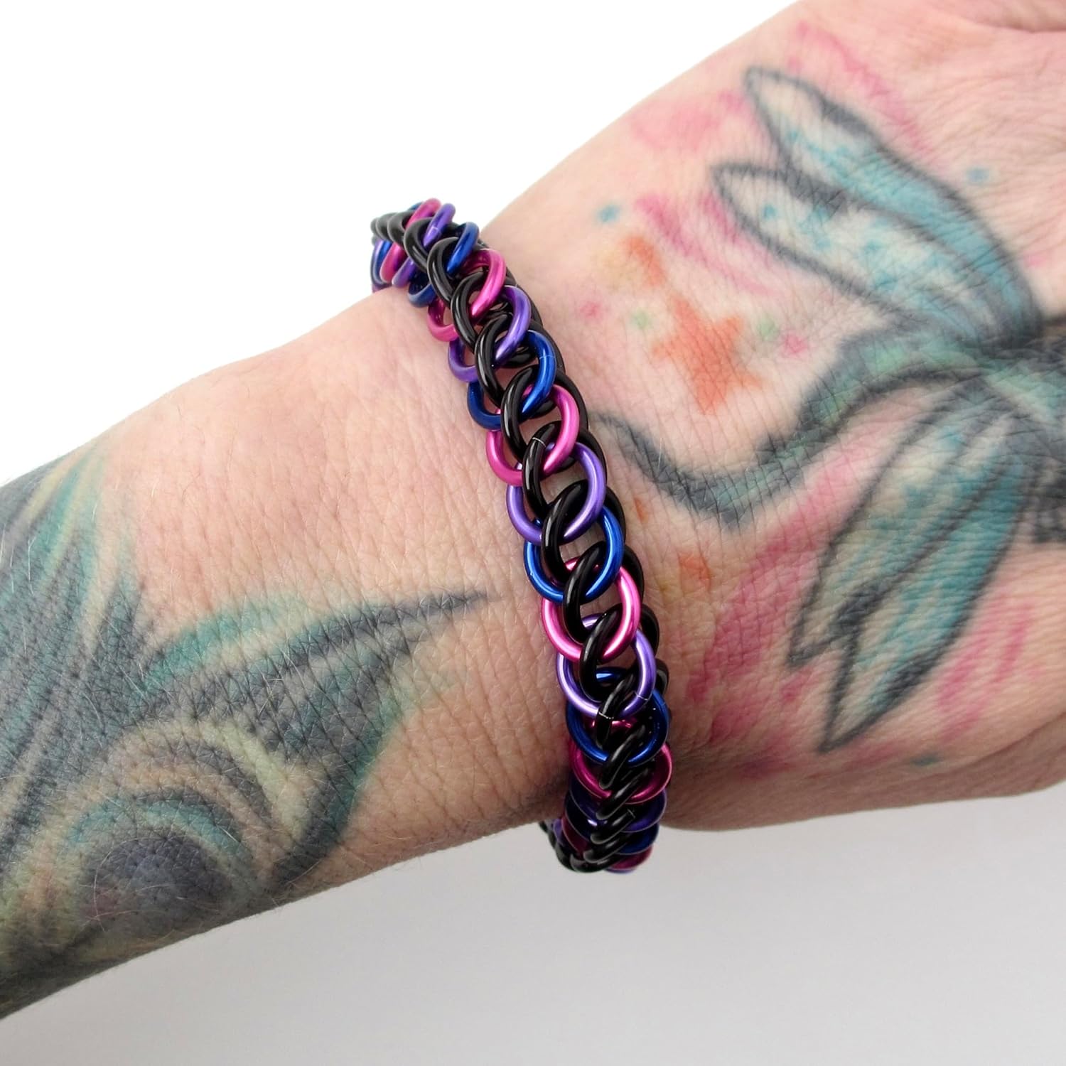 Bisexual pride bracelet - Chainmail LGBTQ jewelry - Handmade gift for friends