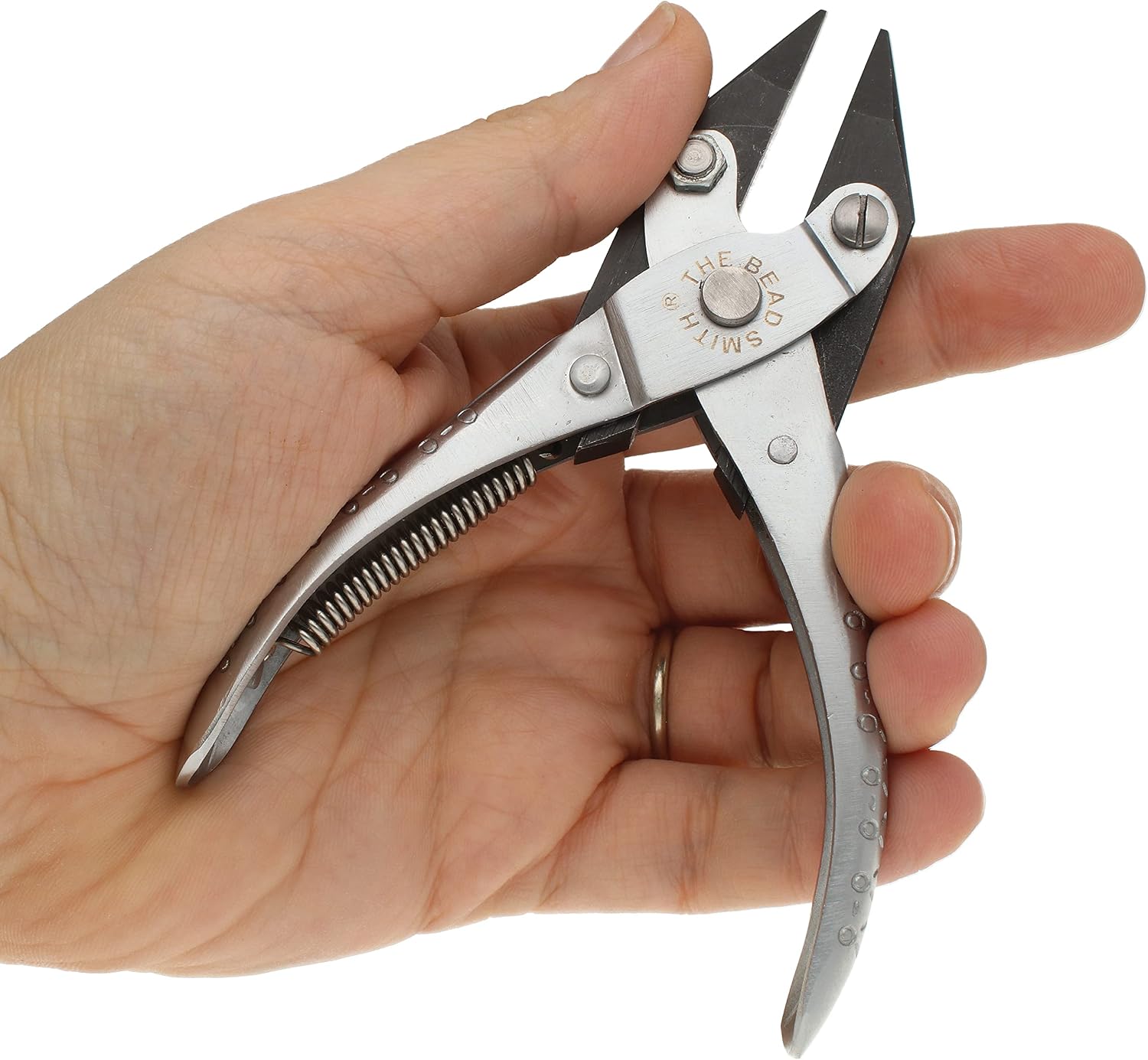 The Beadsmith Flat Nose Parallel Plier