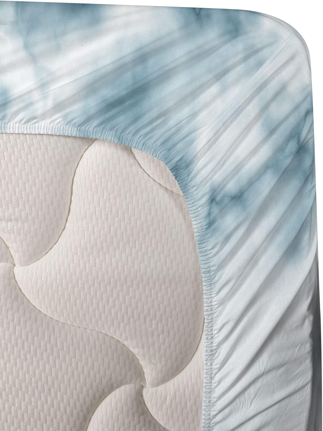 Ambesonne Nature Sheet Set, Fluffy Cloud Skyline Like Marble Motif Grunge and Retro Features Art Print, Fitted and Flat Sheet with Pillowcases Bedding Accent 4 Piece Set, Full, Cadet Blue Seafoam