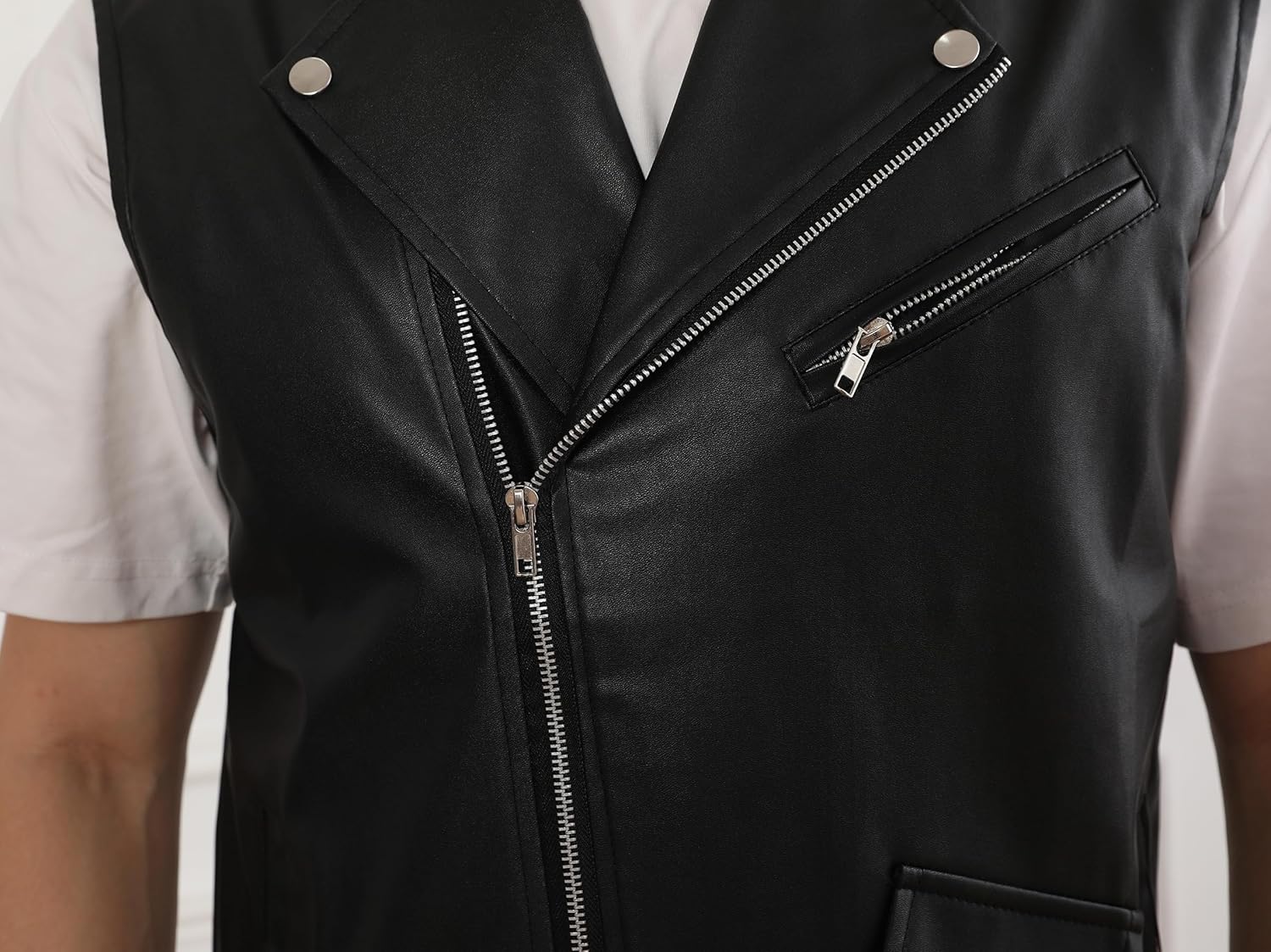 Idopy Classic Men`s Motorcycle Faux Leather Vest Riding Club Biker PU Sleeveless Jacket Waistcoat