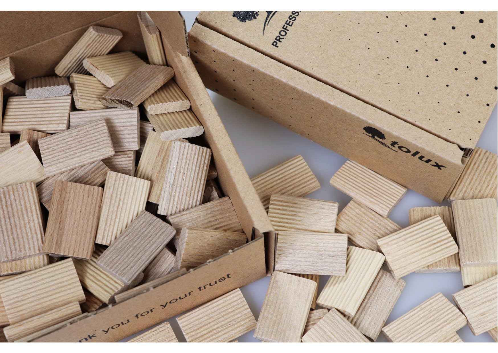 Tolux Clavijas de Madera 5x19x30 [mm] Pack de 300 piezas, Taco de madera rectangular, Juego de tacos de madera de haya Aptos para cualquier Máquina de Ensamblaje, incluyendo Festool.